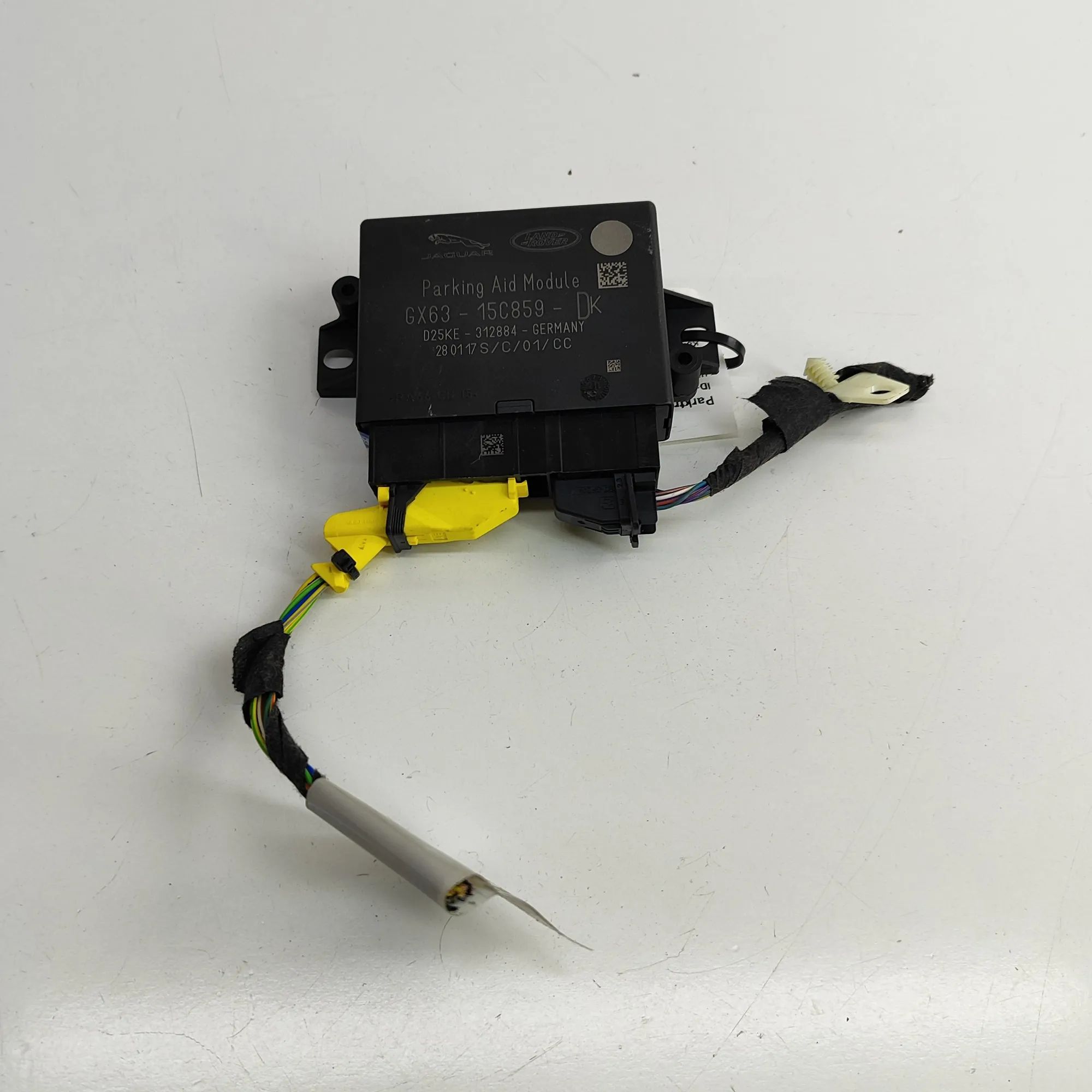 Land Rover Range Rover Evoque PDC Parking Sensor Control Unit PDC Parking Sensor Control Unit — LAND ROVER RA...