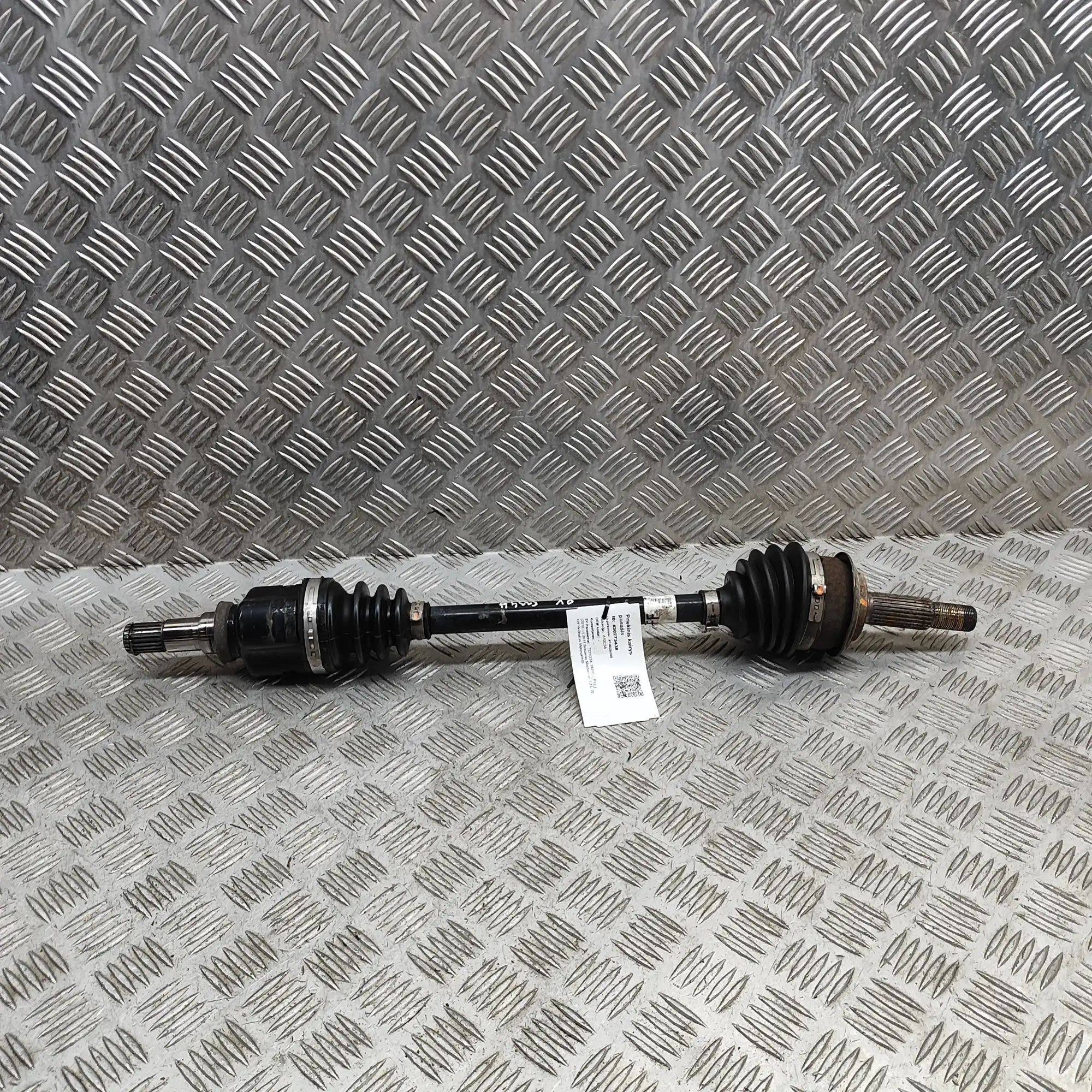 Toyota Yaris Front Left Driveshaft