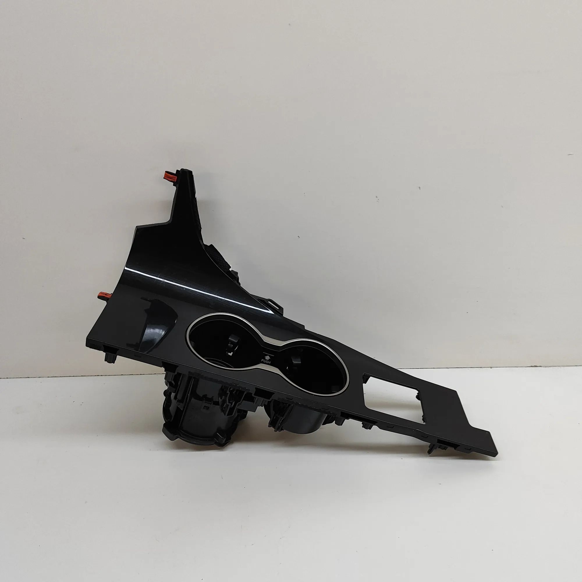 Lexus RX Topsihoidja Cup holder — LEXUS RX (_L2_) (2015-...) — 58804...