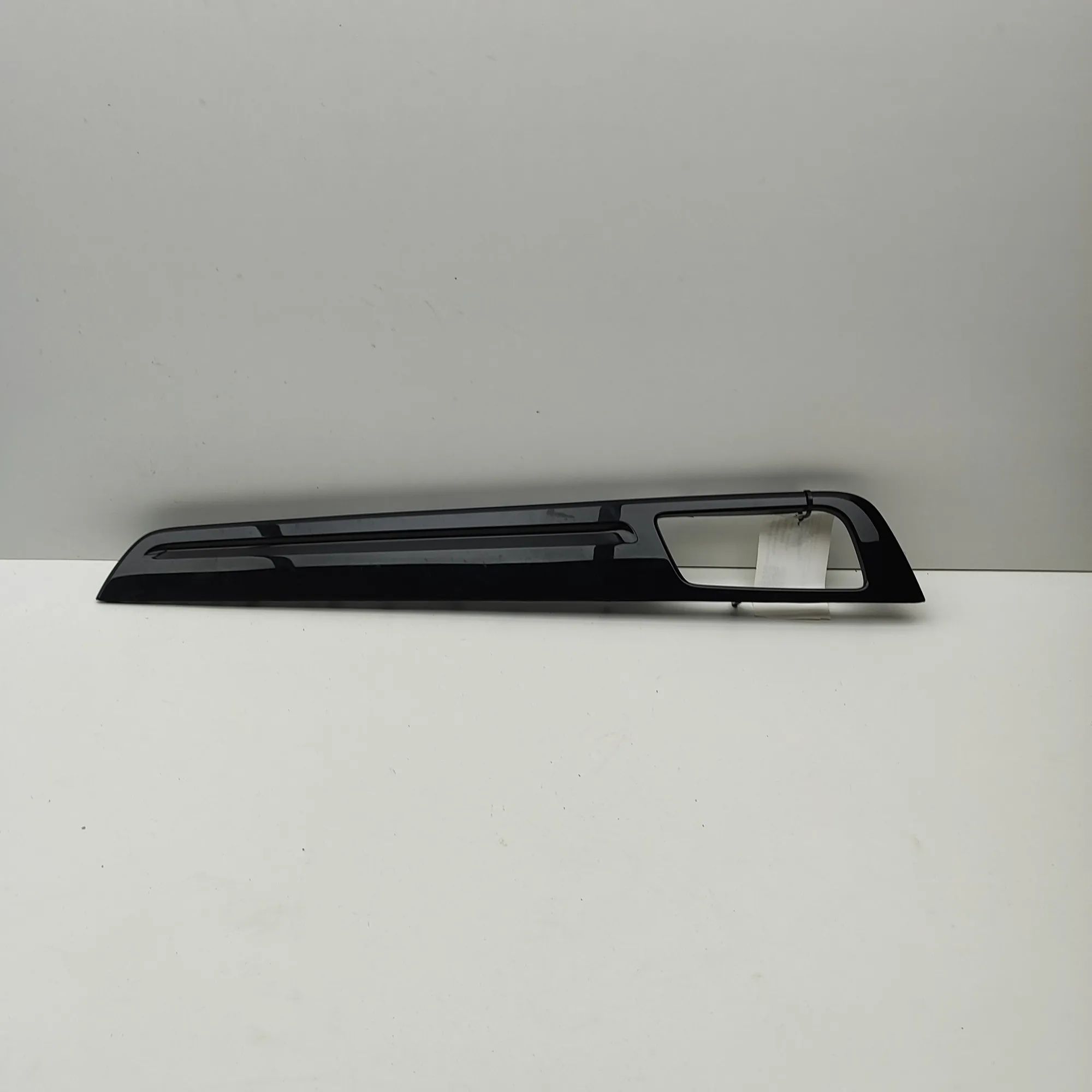 Porsche Cayenne Door panel trim — front right Door panel trim — front right — PORSCHE CAYENNE...