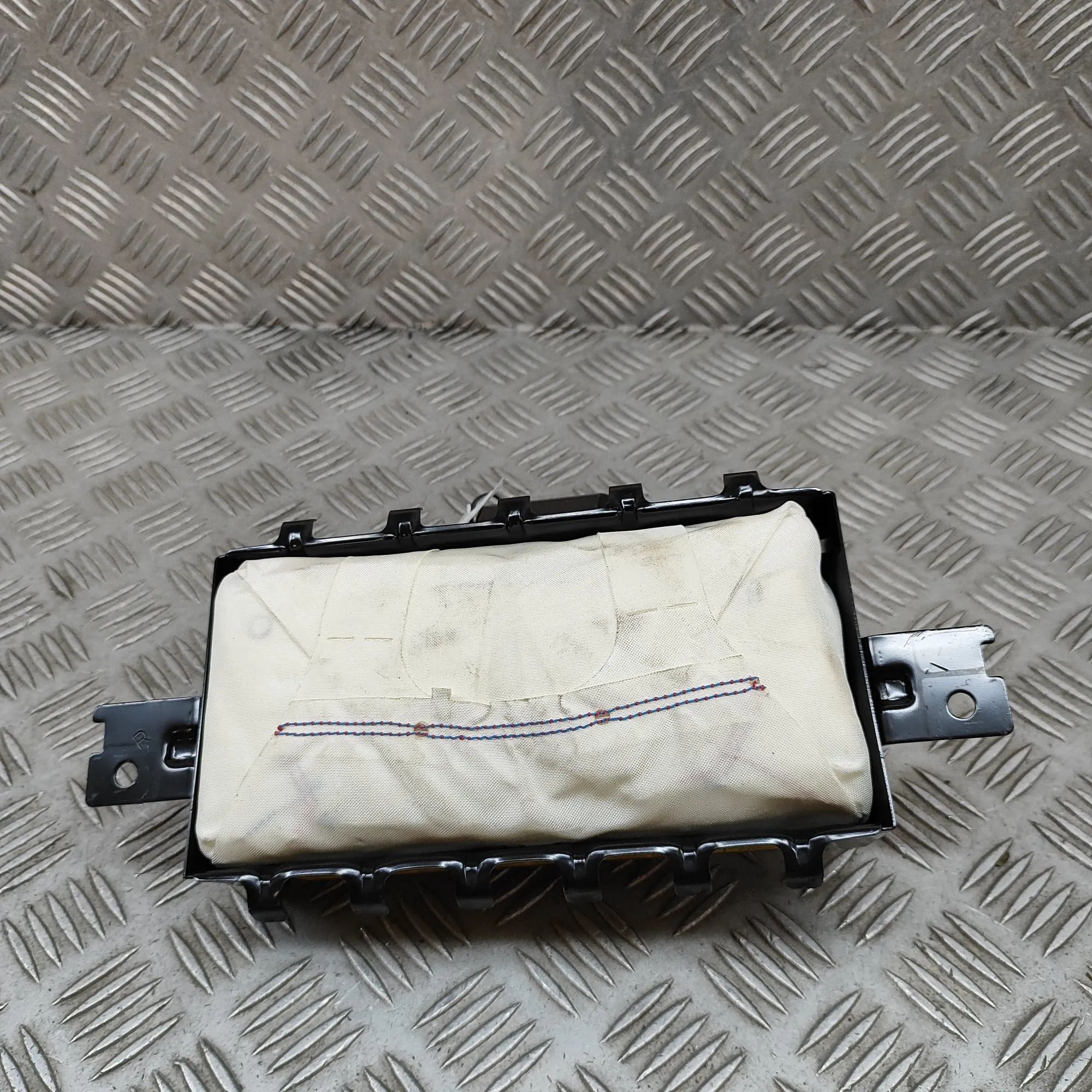 Kia Soul Dashboard Safety Bag SRS Dashboard Safety Bag SRS — KIA SOUL (II PS) (20...