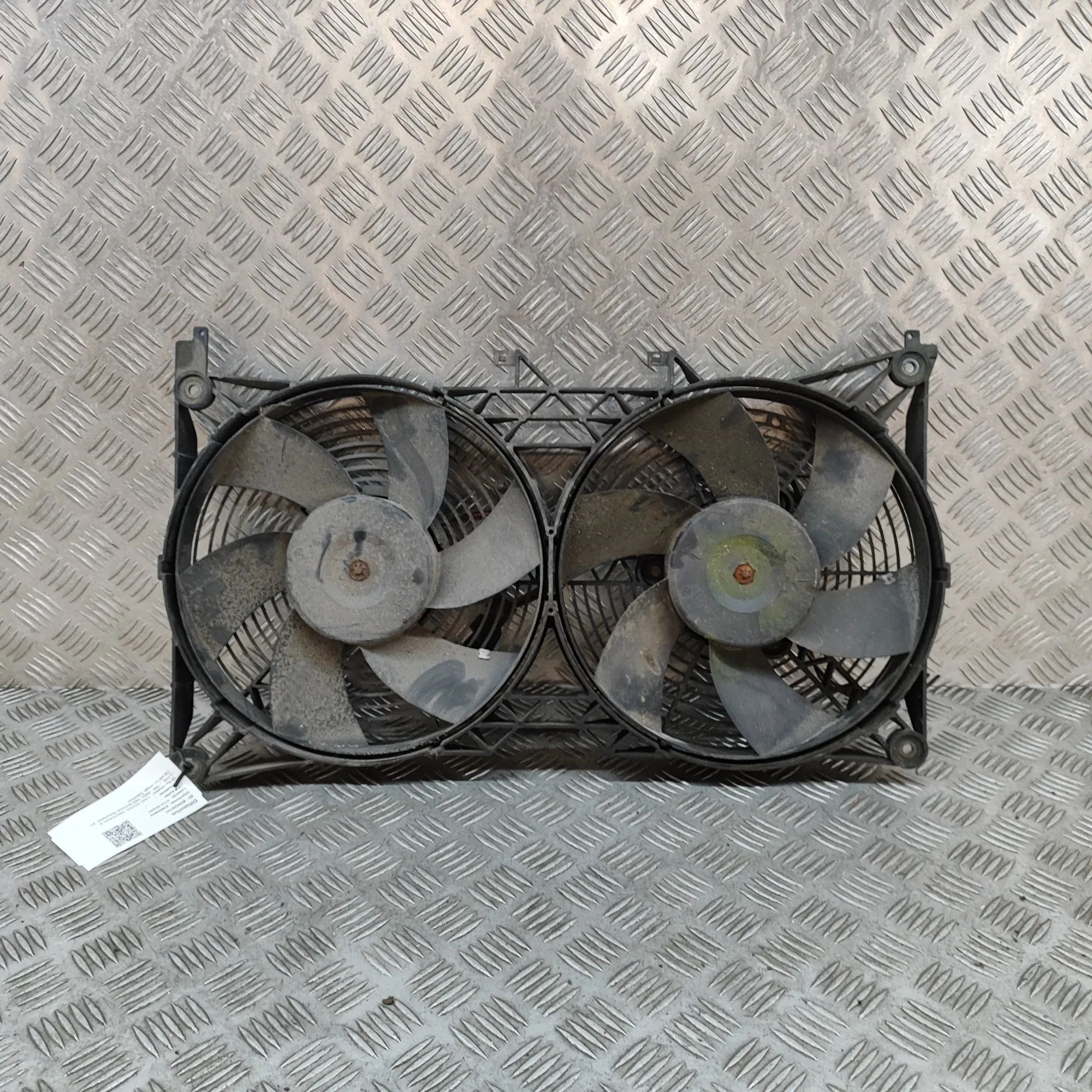 Land Rover Discovery Engine Cooling Fan Shroud Engine Cooling Fan Shroud — LAND ROVER DISCOVER...
