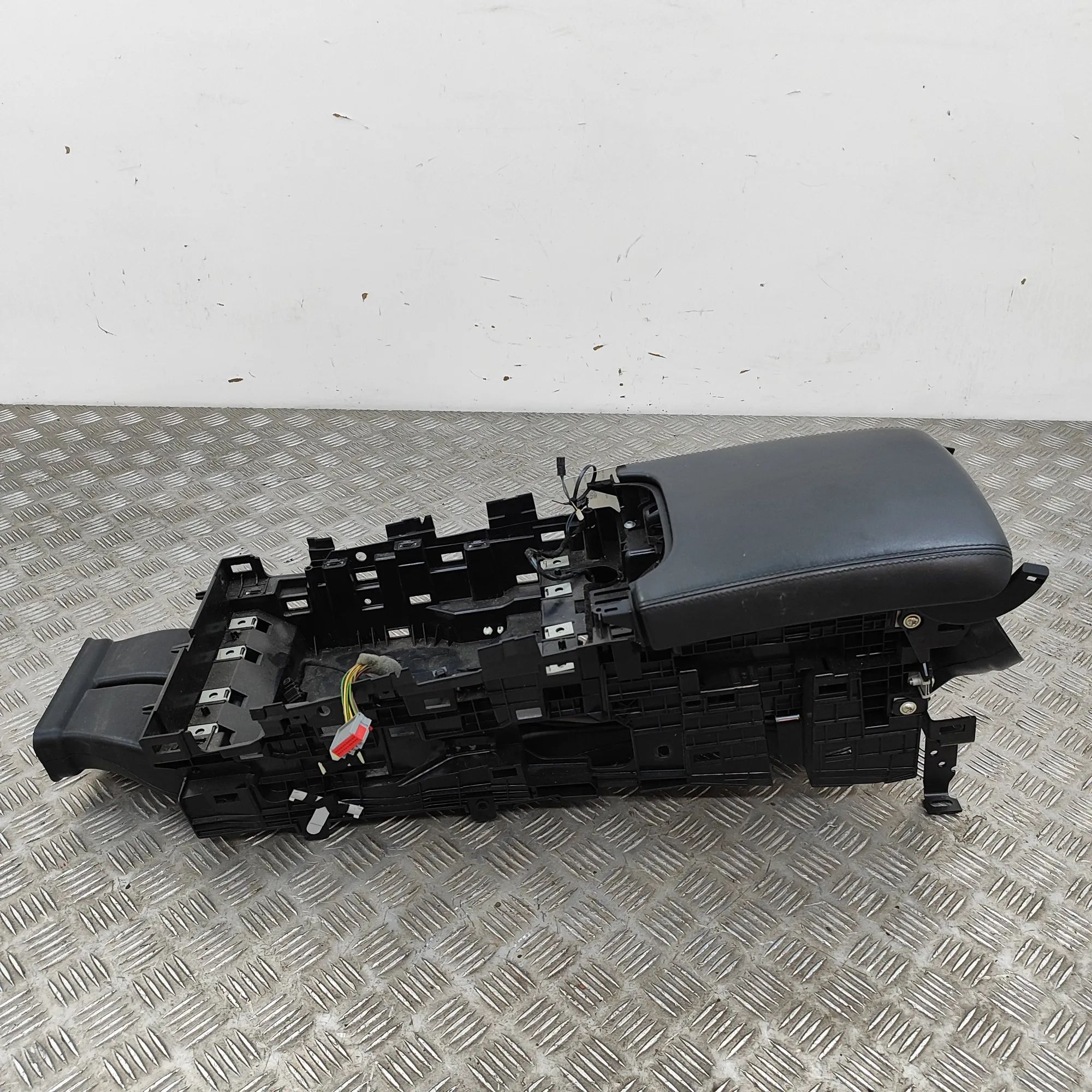 Jaguar XJ center console center Console — JAGUAR XJ (X351) (2009-...) — ...