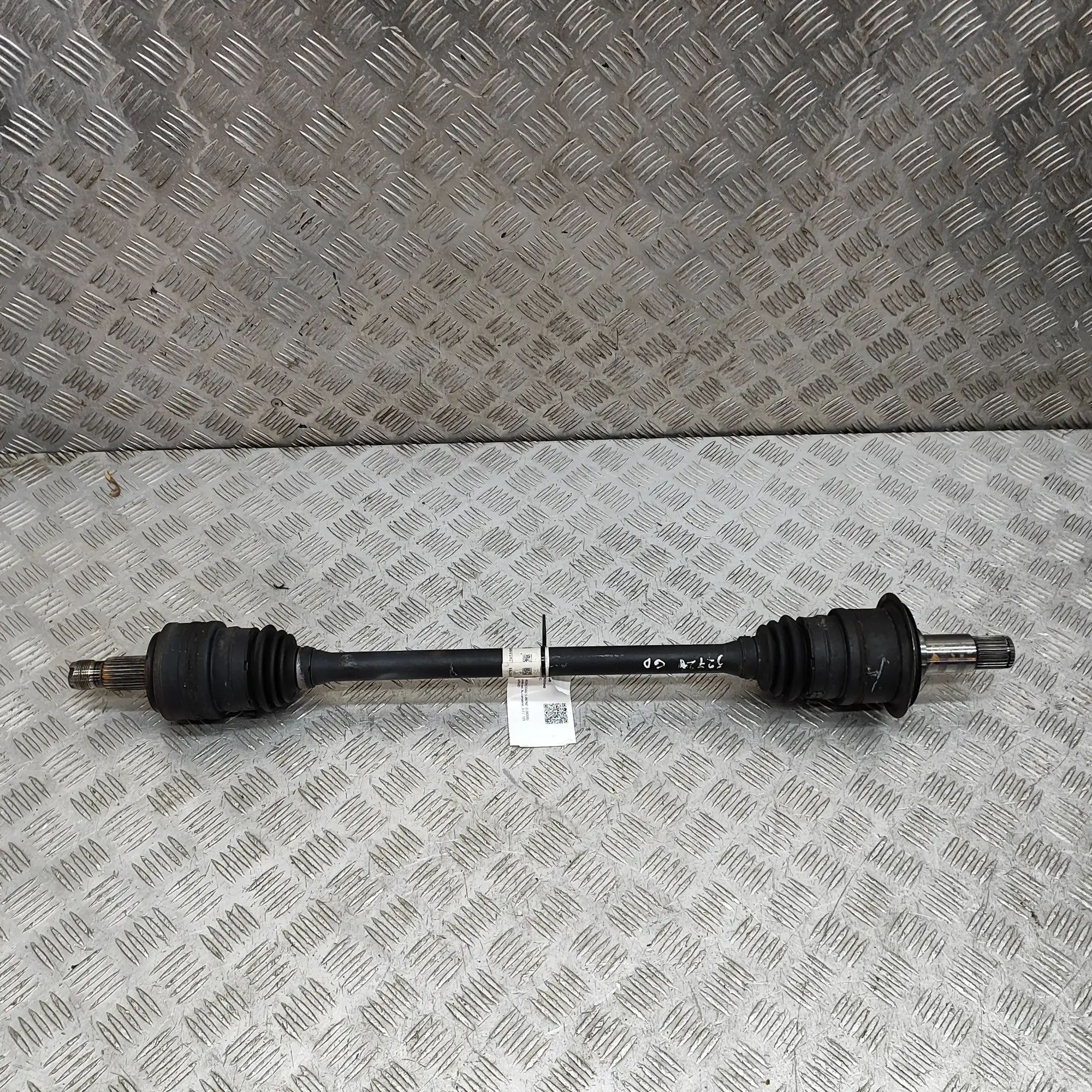 Mercedes-Benz A (W176) Rear Right Driveshaft Rear Right Driveshaft — MERCEDES BENZ C-CLASS (...