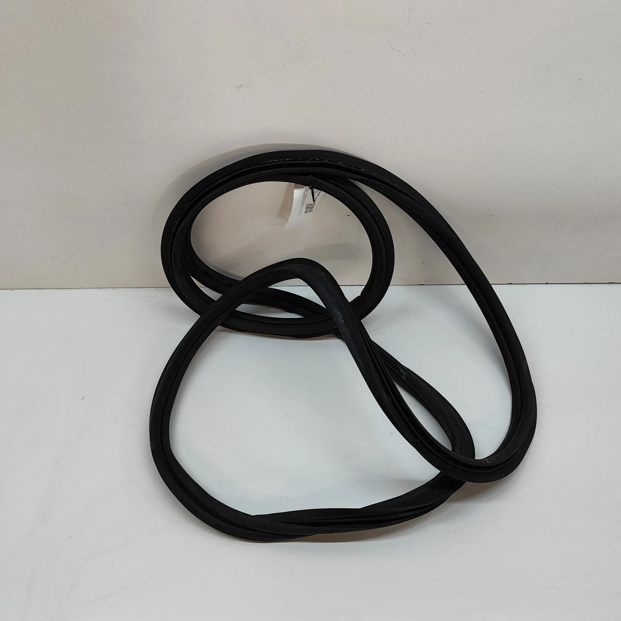 Mercedes-Benz GLE (W167) Tailgate rubber seal Tailgate rubber seal — MERCEDES BENZ GLE (Coupe...