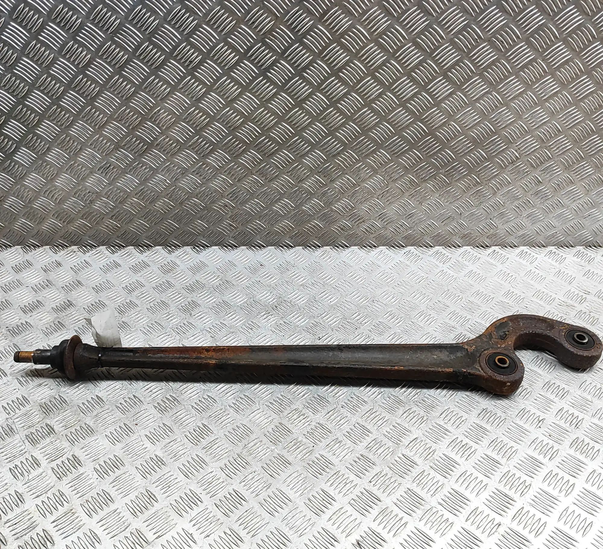 Land Rover Defender Front Right Straight Control Arm Front Right Straight Control Arm — LAND ROVER D...