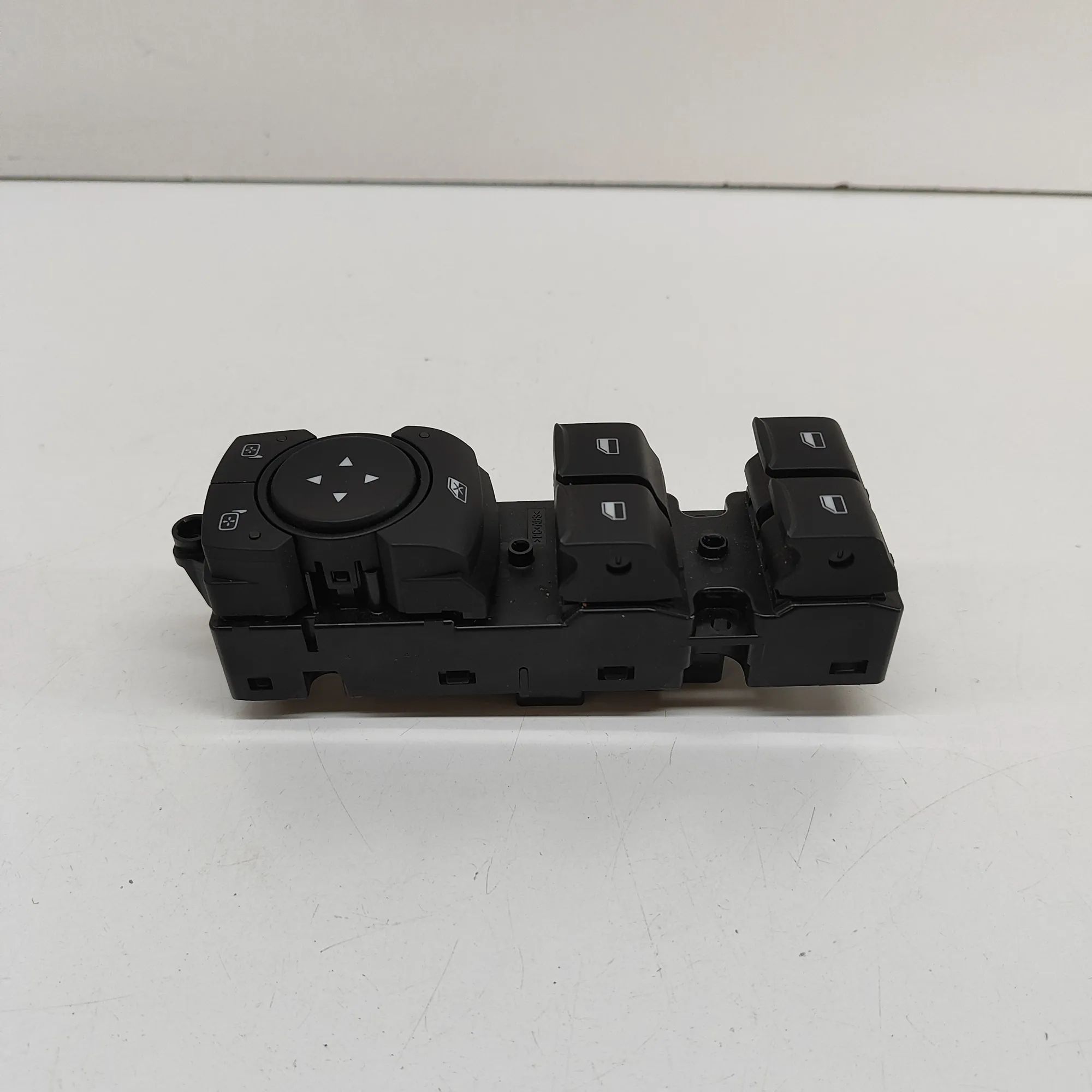 Ford Fiesta Door window switch — front right Door window switch — front right — FORD FIESTA ...