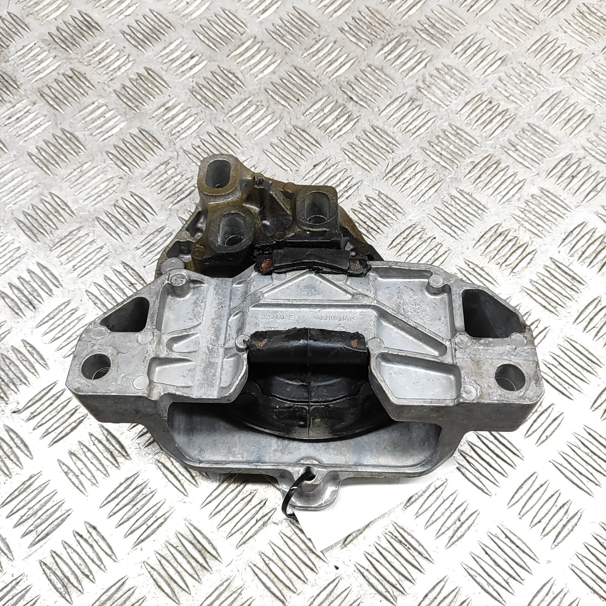 Mercedes-Benz A (W177) Left Side Engine Mount Left Side Engine Mount — MERCEDES BENZ EQAH243 ...