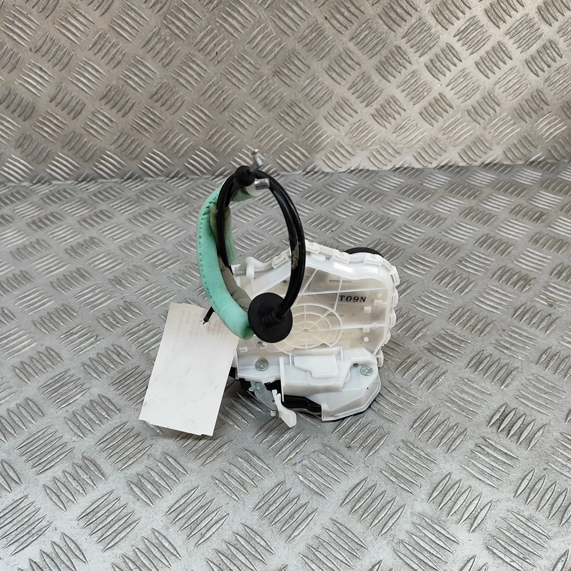 Mazda 3 (BP) Door lock — rear left Door lock — rear left — MAZDA CX-3 (0 DM) (2019...