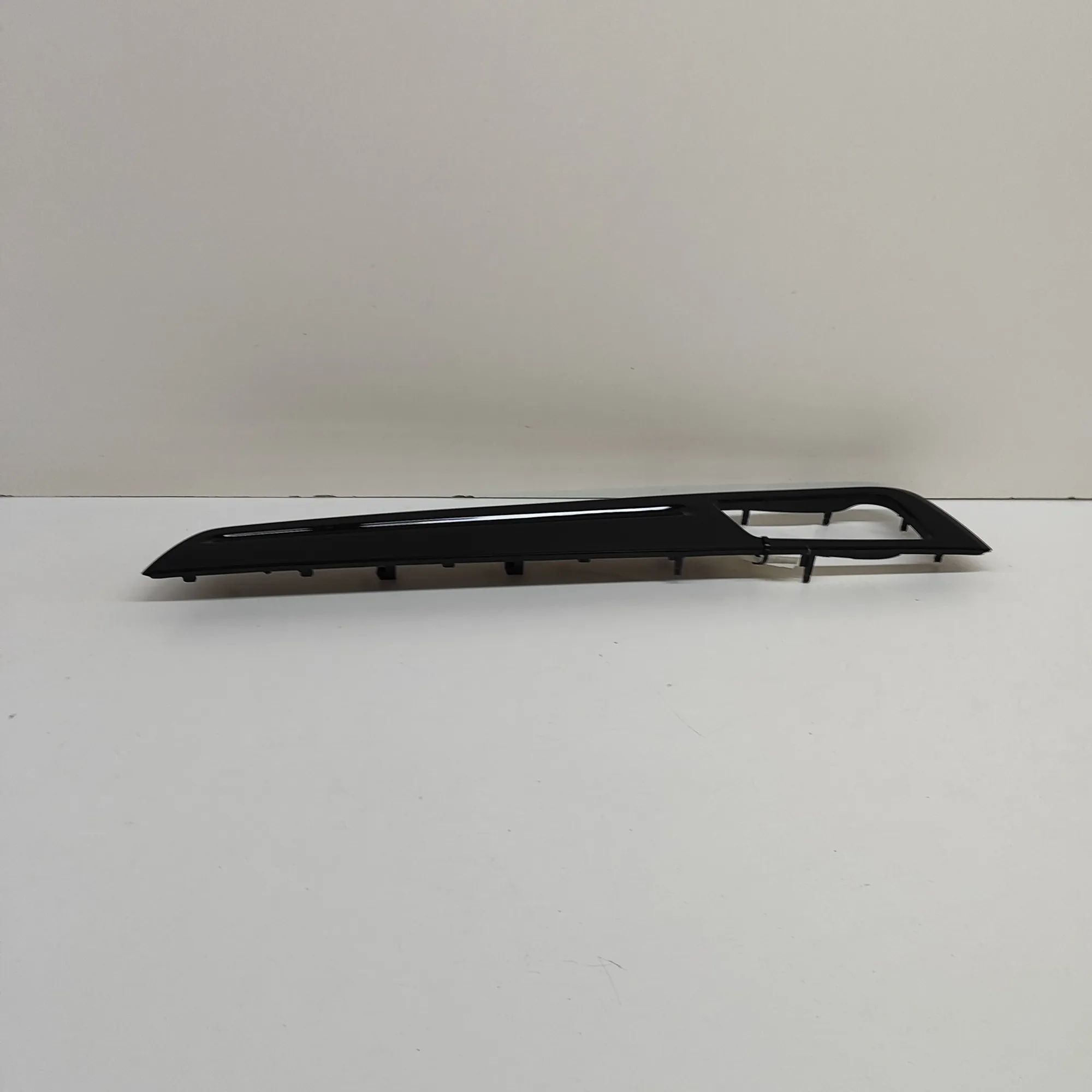 Porsche Cayenne Door panel trim — rear right Door panel trim — rear right — PORSCHE CAYENNE ...