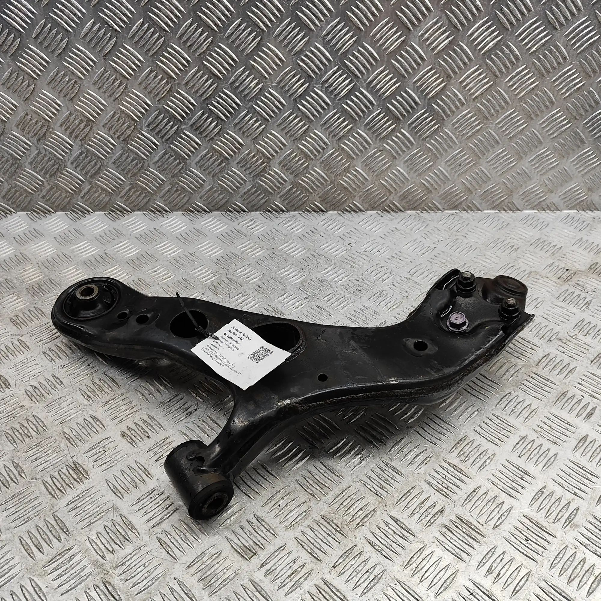 Lexus NX Front Right Lower Control Arm Front Right Lower Control Arm — LEXUS NX (_Z1_)...