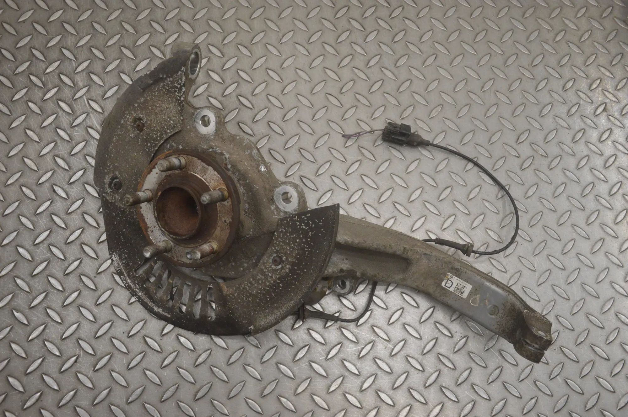 Jaguar F-Pace Front Right Wheel Hub