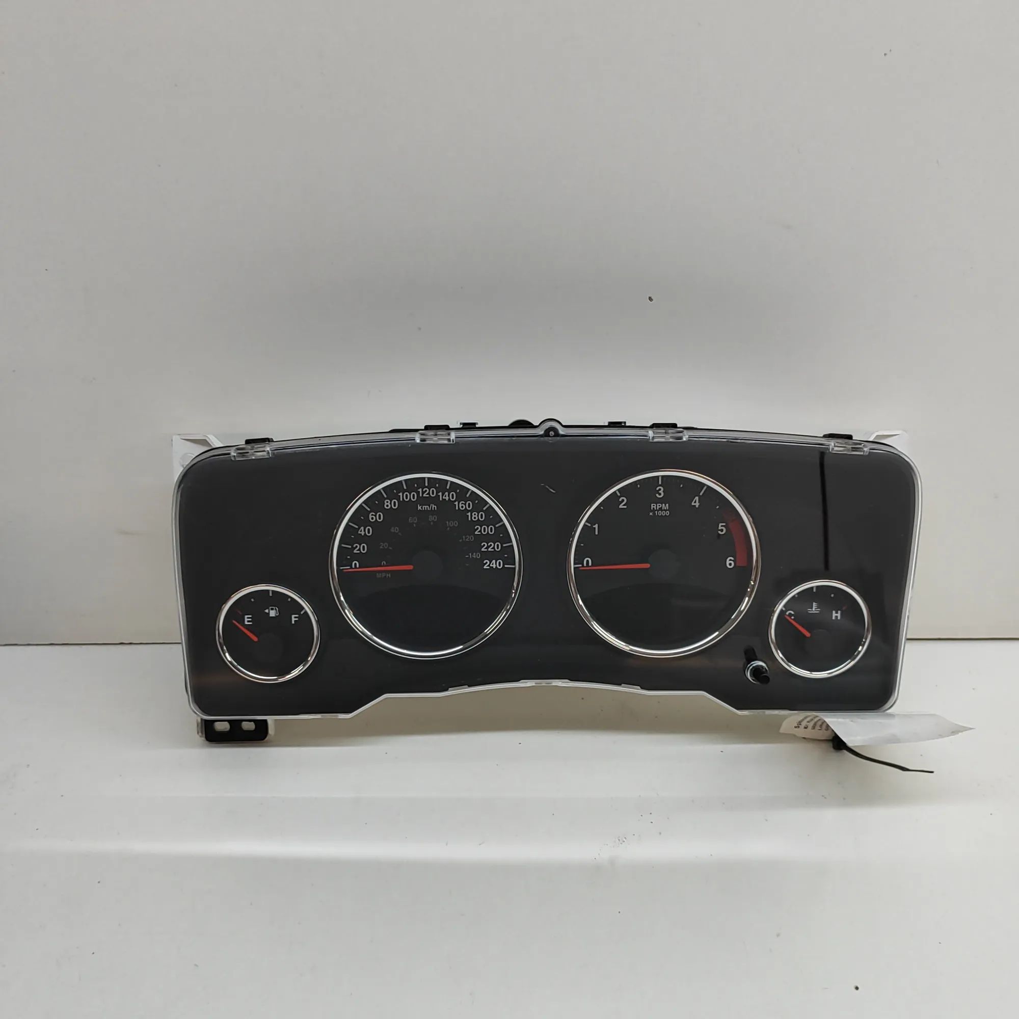 Jeep Compass Instrument Cluster Speedometer Instrument Cluster Speedometer — JEEP COMPASS (...