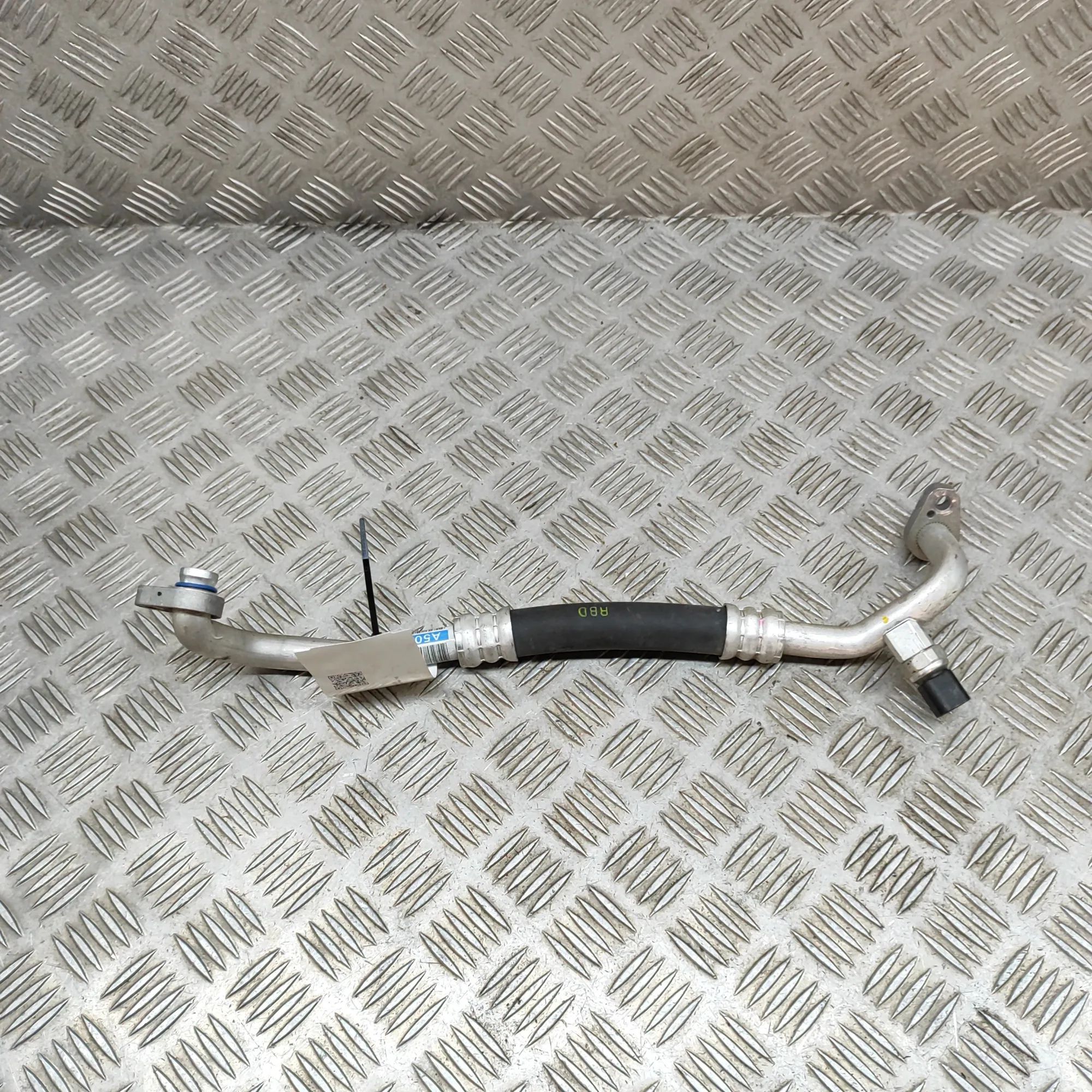 Kia EV6 A/C Air Con Hose Pipe A/C Air Con Hose Pipe — KIA EV6 (CV) (2021-...)...