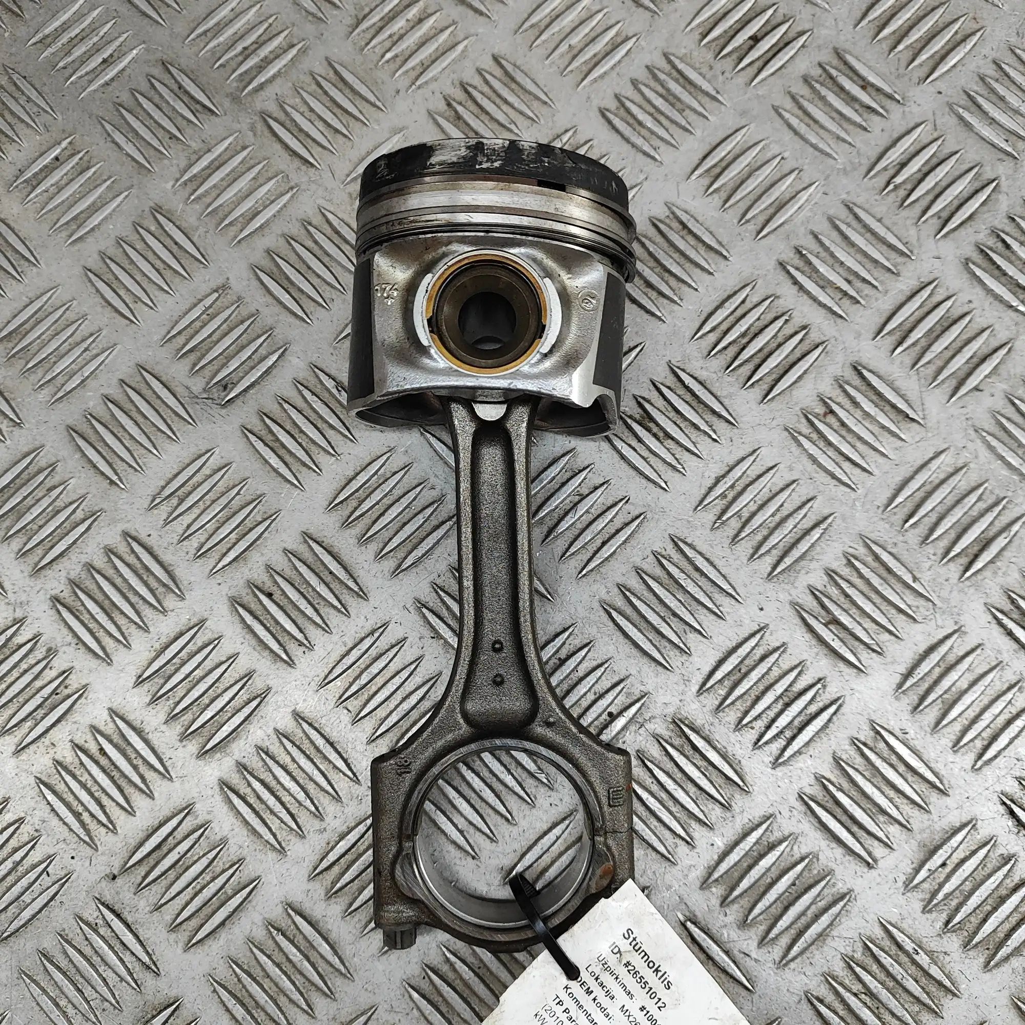 Volvo V60 Piston Piston — VOLVO V60 (2010-2018) — 31430898,31375...