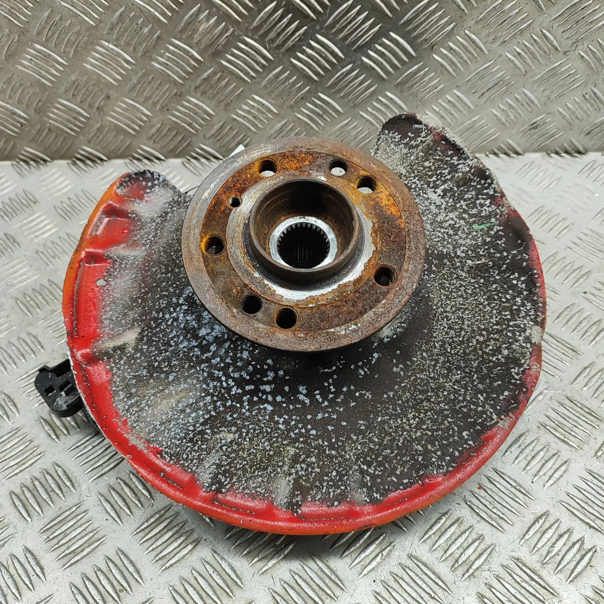 Mercedes-Benz ML / GLE (W166) Rear Right Wheel Hub Rear Right Wheel Hub — MERCEDES BENZ GLE (W166)...