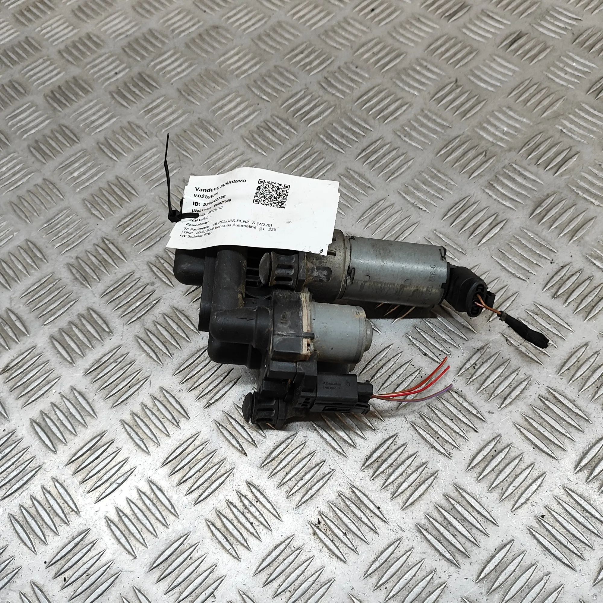 Mercedes-Benz 280SL - 600SL / SL (R129) Coolant valve Coolant valve — MERCEDES BENZ S-CLASS (W220) (1...