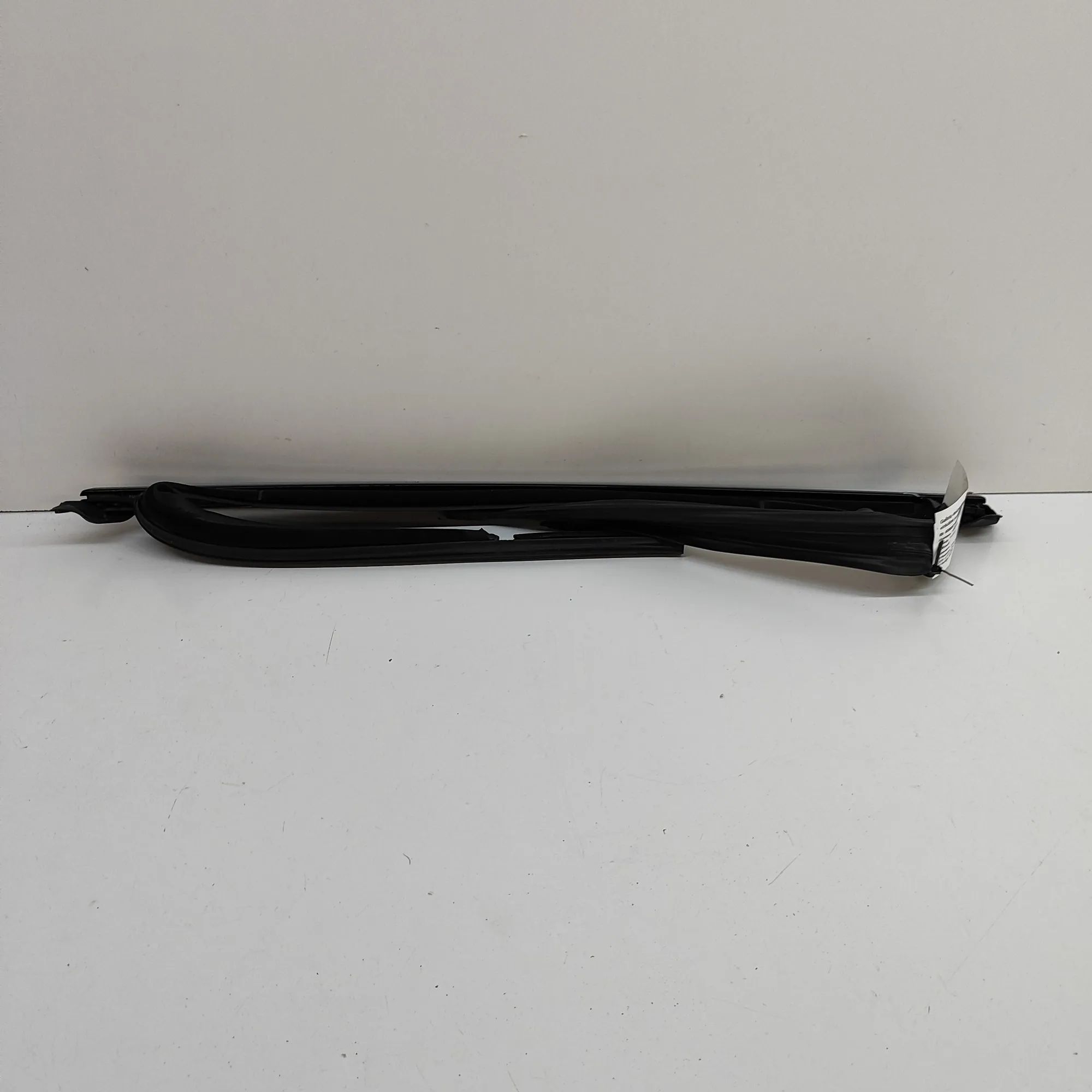 Porsche Cayenne Upper door trim strip — rear right Upper door trim strip — rear right — PORSCHE CA...