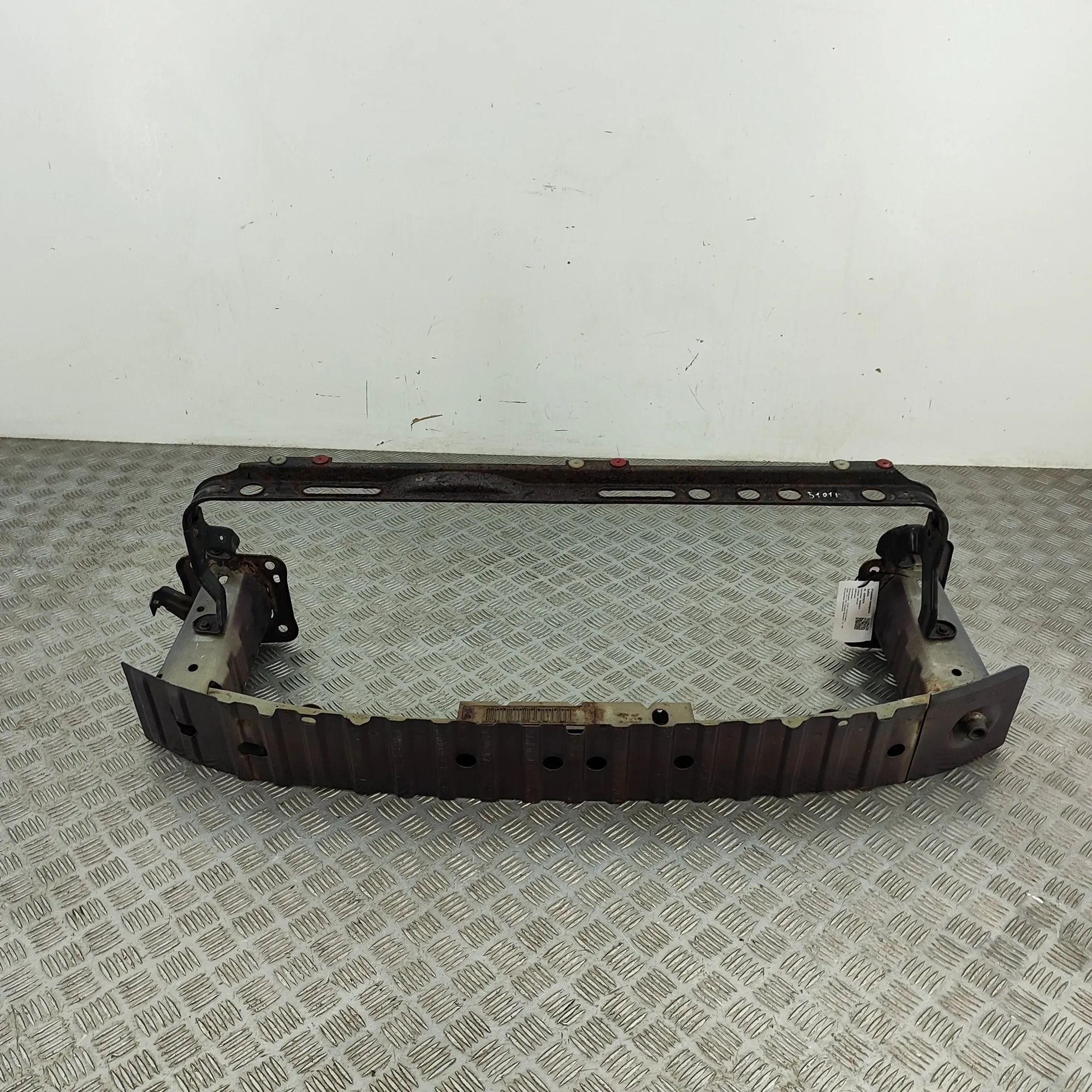 Ford Focus Front Reinforcement Crash Bar Front Reinforcement Crash Bar — FORD FOCUS (II ...