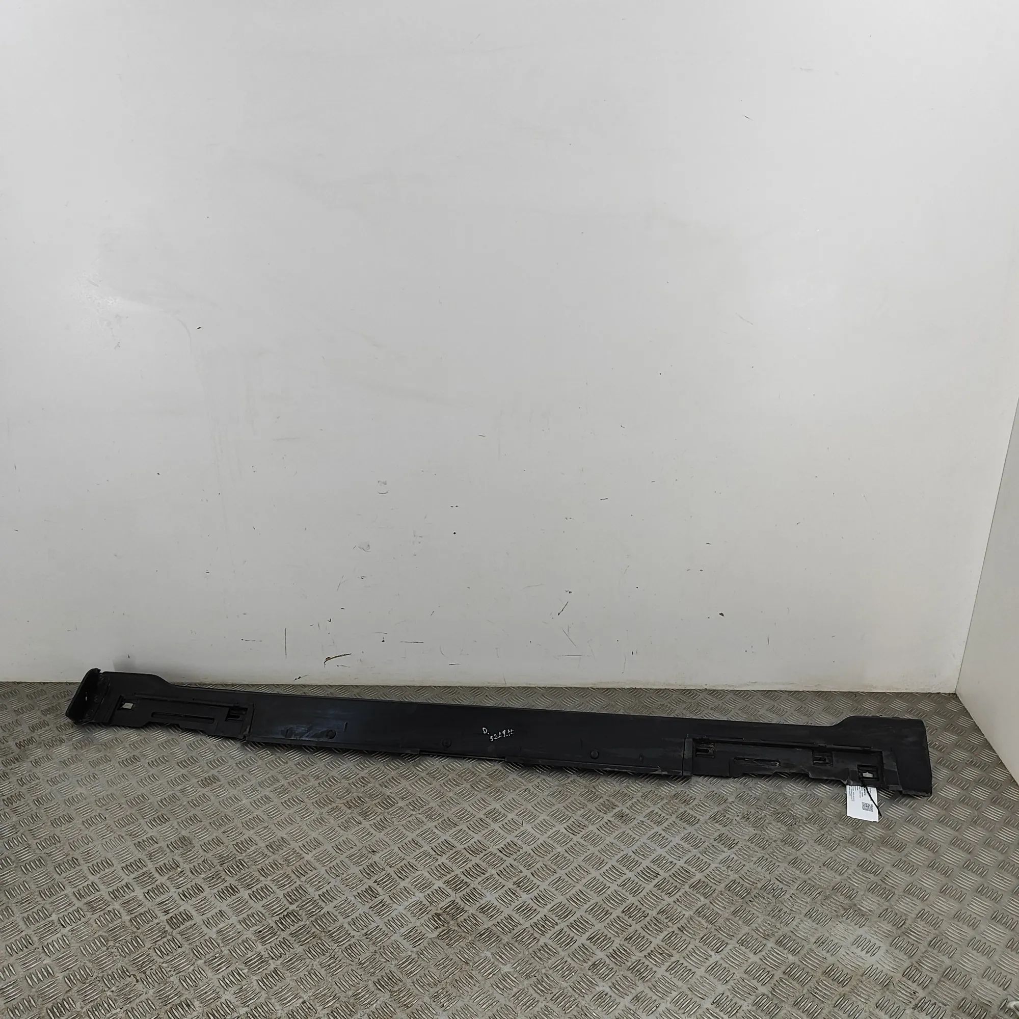 Mazda MX-30 Right Side Plastic Sideskirt Cover Right Side Plastic Sideskirt Cover — MAZDA MX-3...