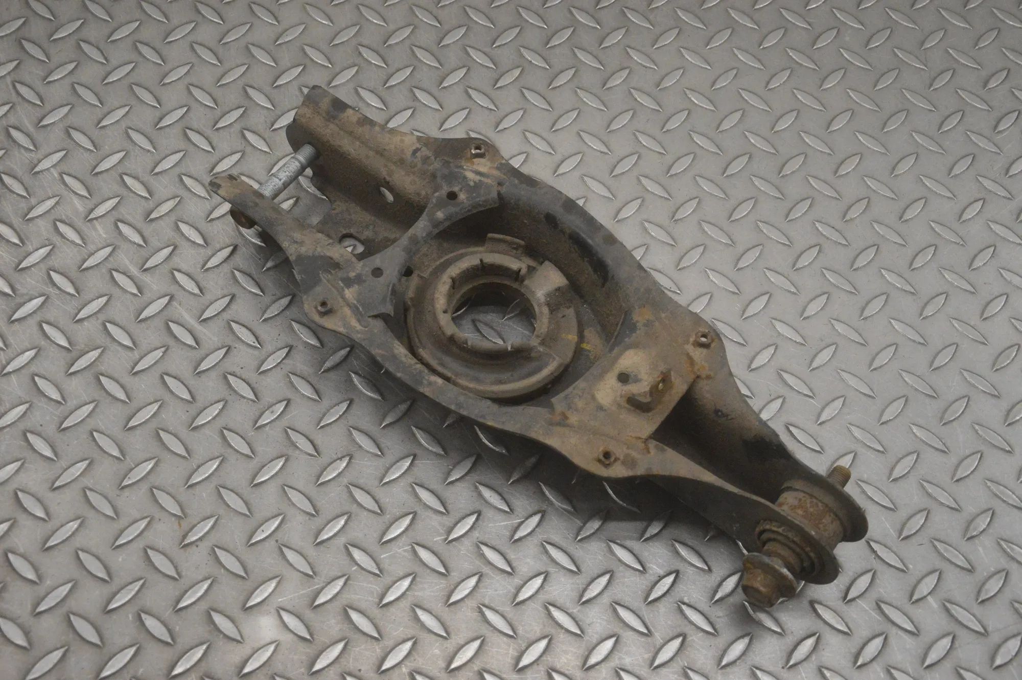 Kia Stinger Rear Left Lower Control Arm Rear Left Lower Control Arm — KIA STINGER (CK) ...