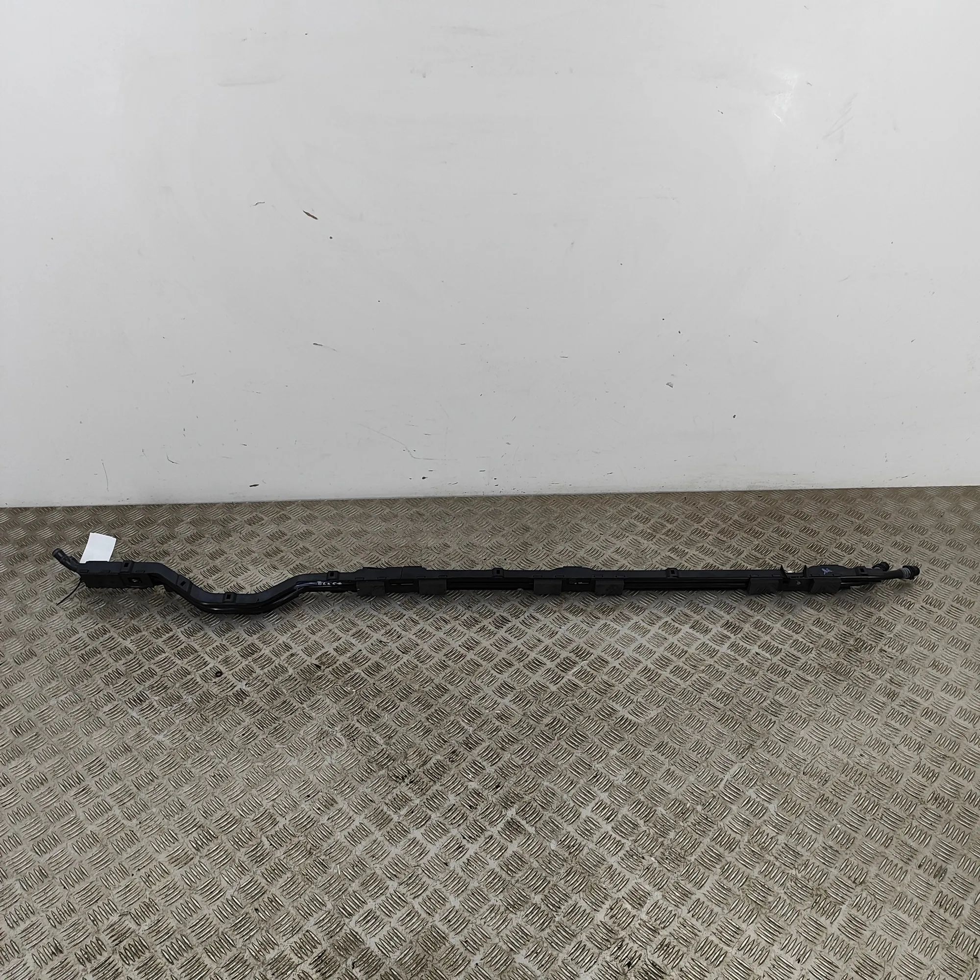 Volvo XC40 / EX40 Jäähdytysnesteletku Coolant hose — VOLVO XC40 (536) (2017-...) — 32...