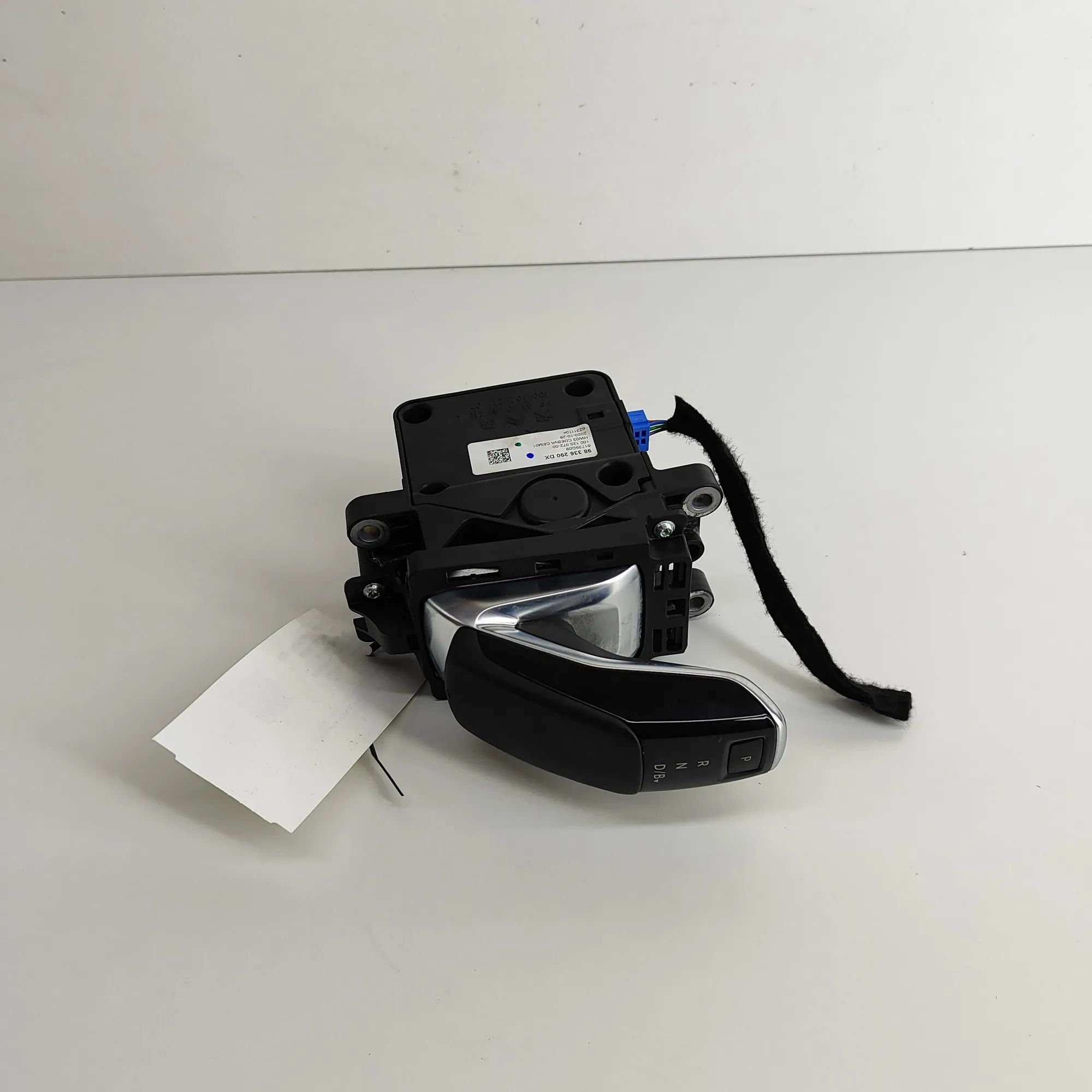 Peugeot 3008 Gear Shifting Mechanism Gear Shifting Mechanism — PEUGEOT 3008 (II SUV)...