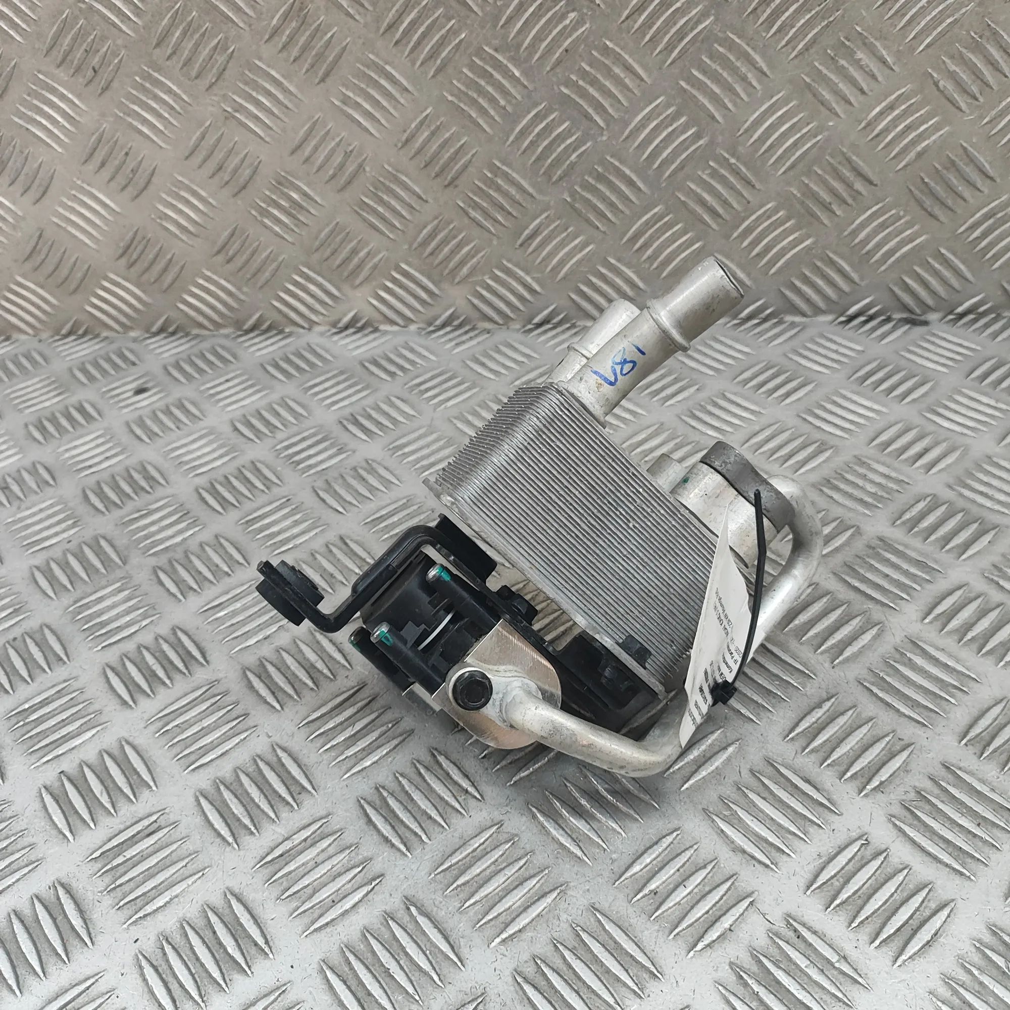 Hyundai Ioniq Air-conditioning receiver-drier Air-conditioning receiver-drier — HYUNDAI IONIQ...