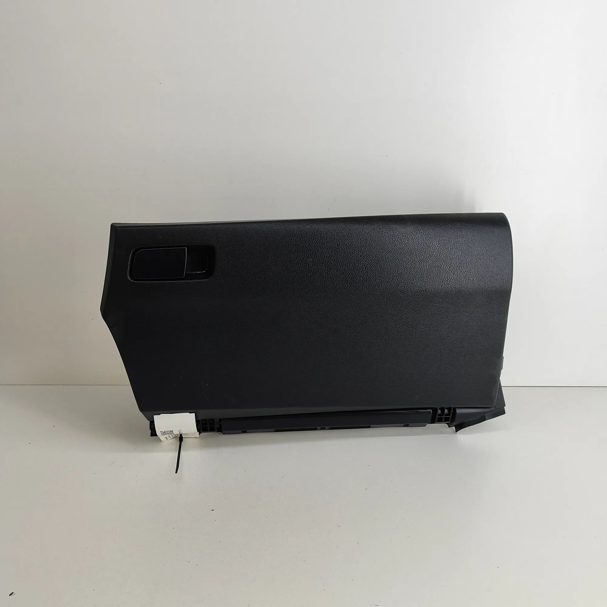 Honda Civic Glove Compartment Glove compartment — HONDA CIVIC (X Hatchback FC...