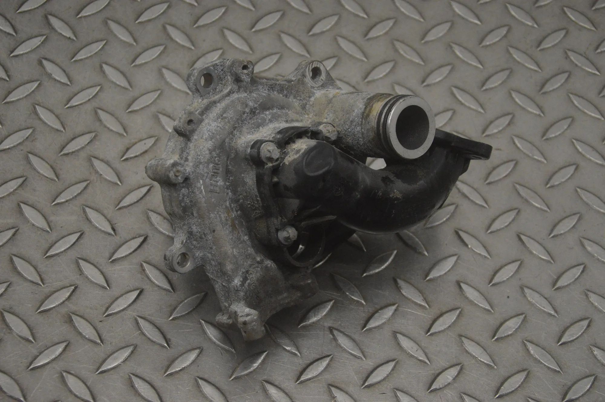 Porsche 911 (991) vesipumppu Water pump — PORSCHE 911 (991) (2011-2020) — 0P...