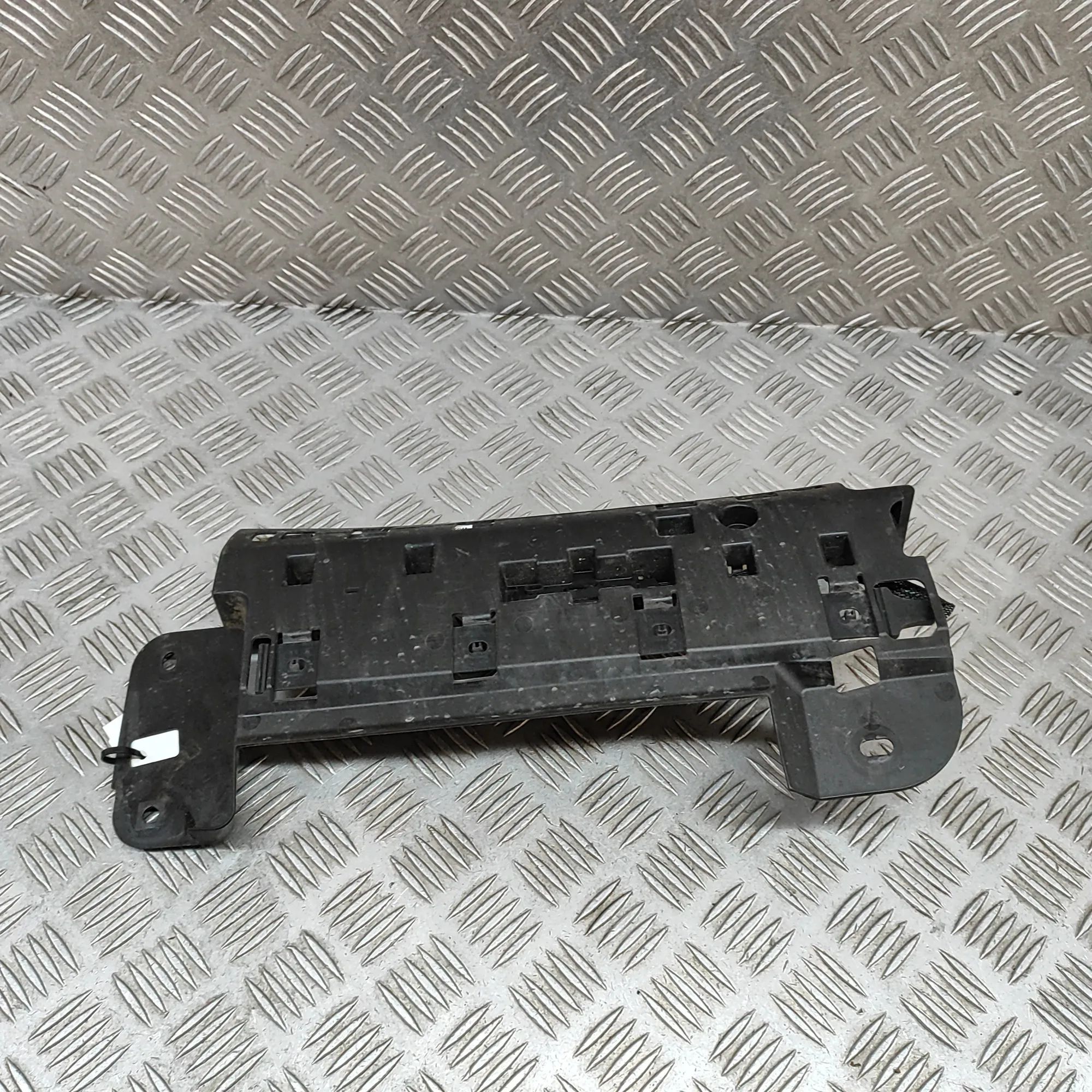 Land Rover Range Rover (L405) Tailgate Bootlid Control Unit Tailgate Bootlid Control Unit — LAND ROVER RANG...