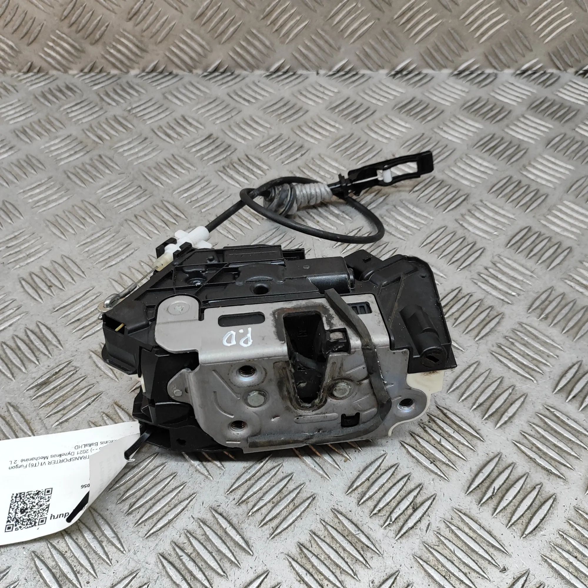 Volkswagen Transporter (T6, Caravelle, Multivan) Door lock — front right Door lock — front right — VW TRANSPORTER (VI T6...