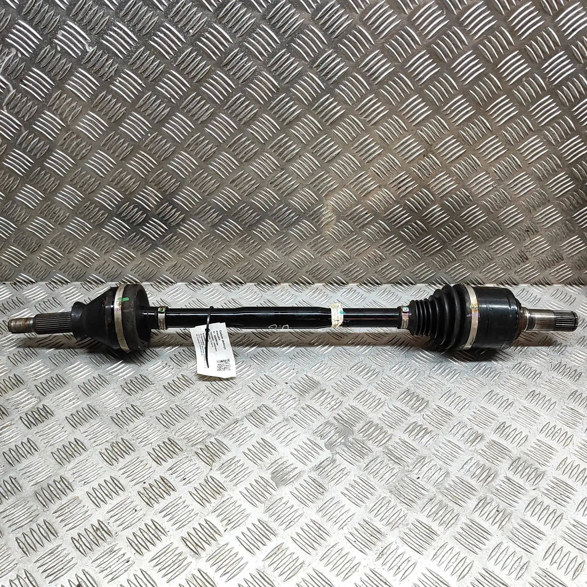Maserati Ghibli Rear Right Driveshaft Rear Right Driveshaft — MASERATI GHIBLI (M157) ...