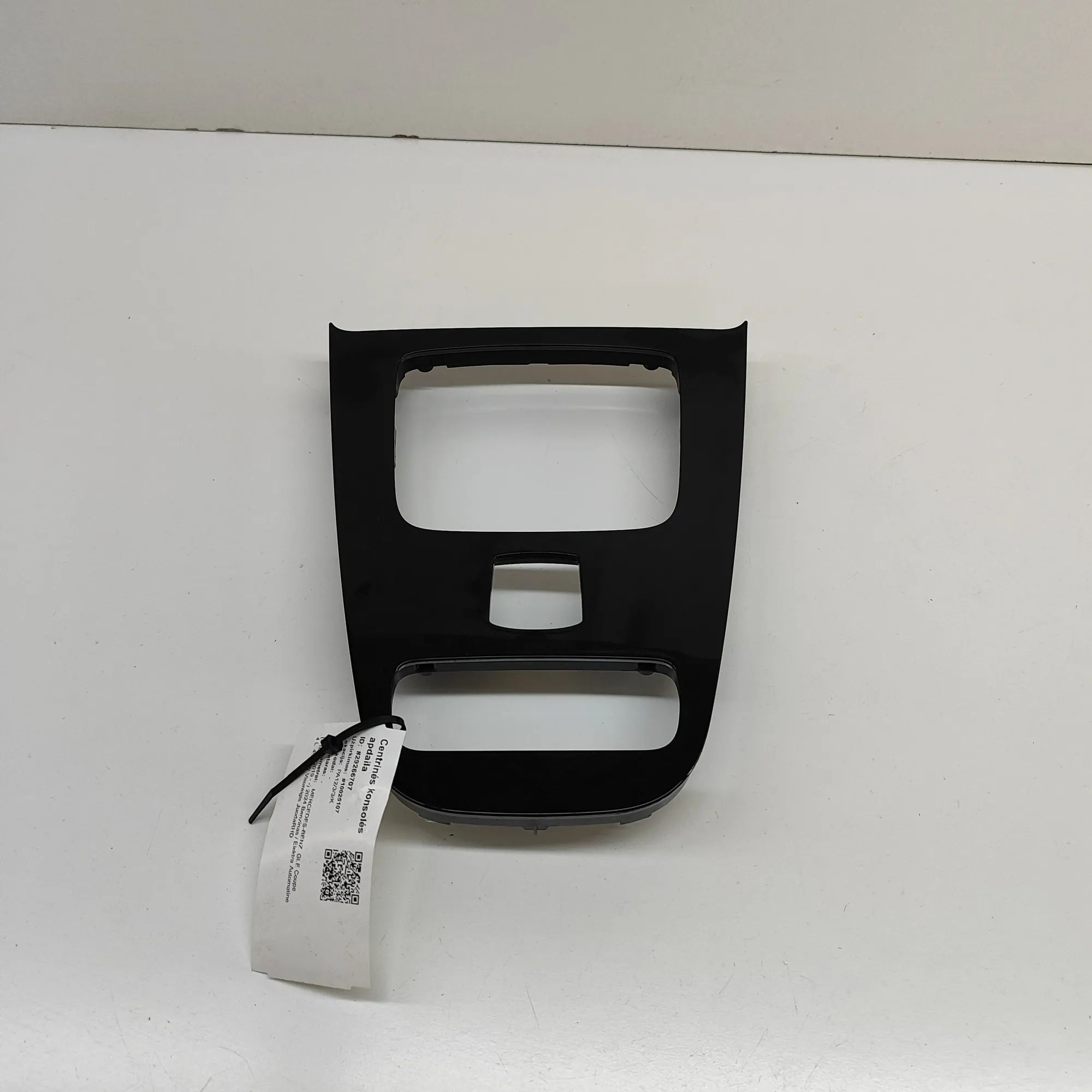 Mercedes-Benz GLE (W167) Centre console trim Centre console trim — MERCEDES BENZ GLE (Coupe ...