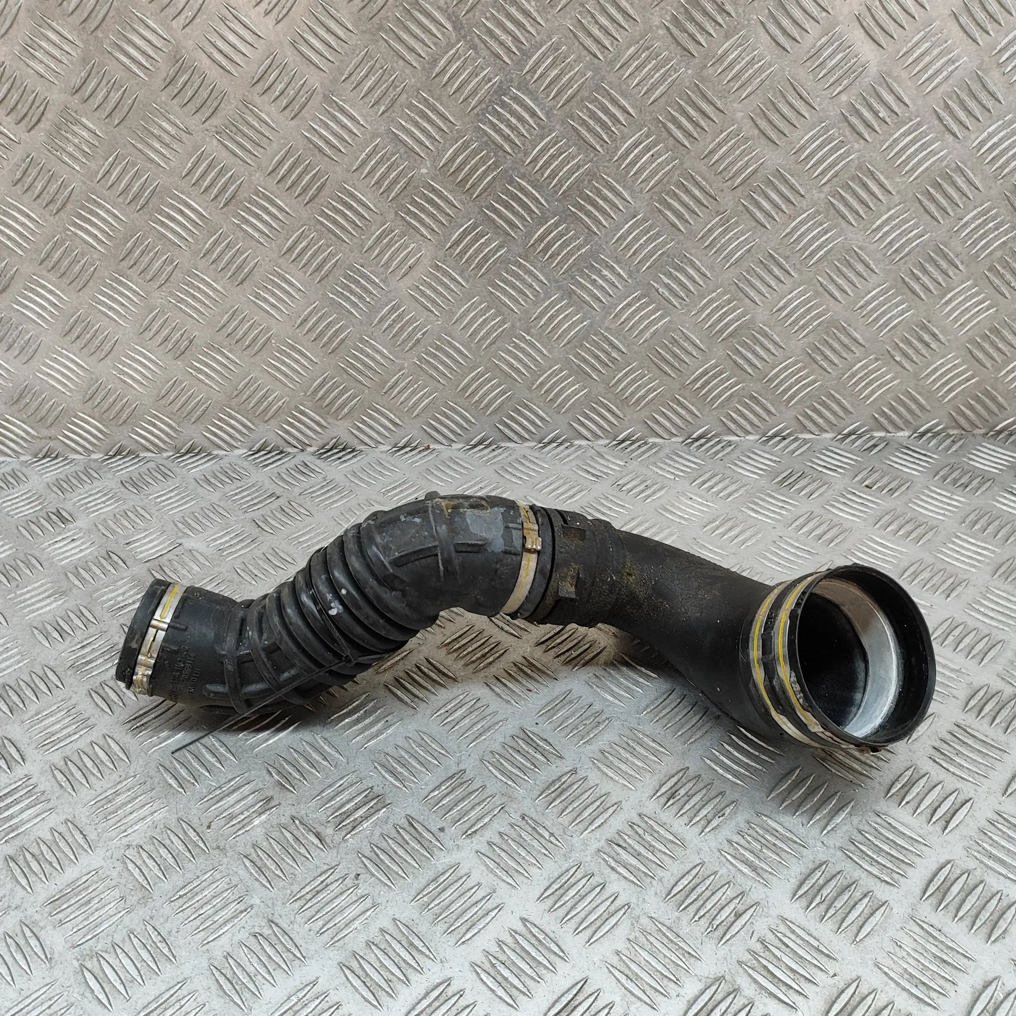 Maserati Ghibli Air Intake Tube Air Intake Tube — MASERATI GHIBLI (M157) (2013-...