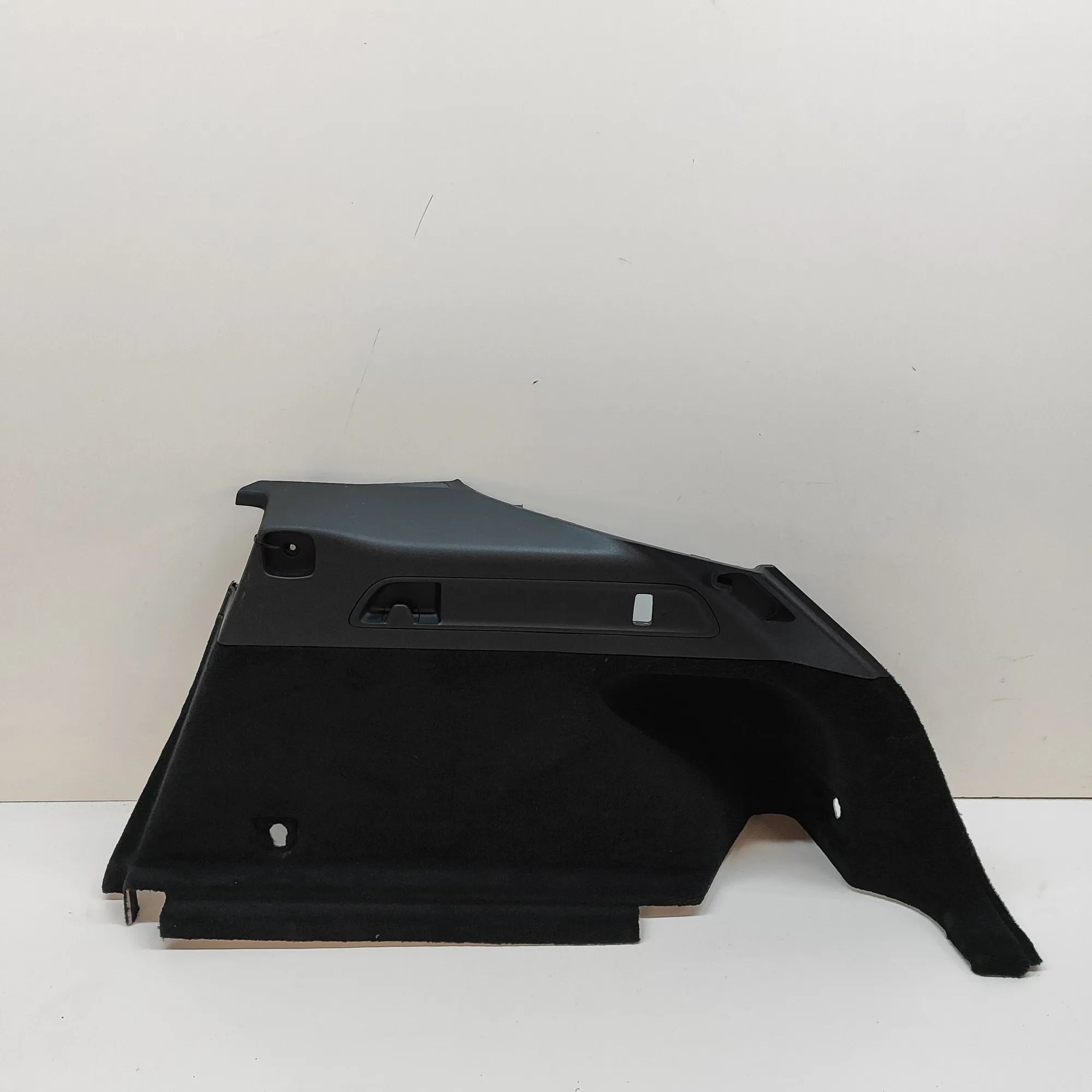 Mercedes-Benz EQC (N293) Right Side Trunk Trim Right Side Trunk Trim — MERCEDES BENZ EQC (2020...