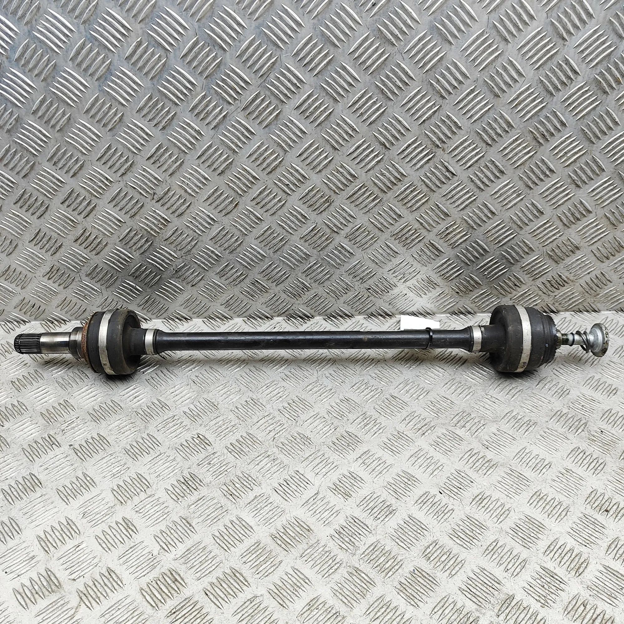 BMW X3 / iX3 (G01) Rear Left Driveshaft Rear Left Driveshaft — BMW X3 (G01, F97) (2017-...
