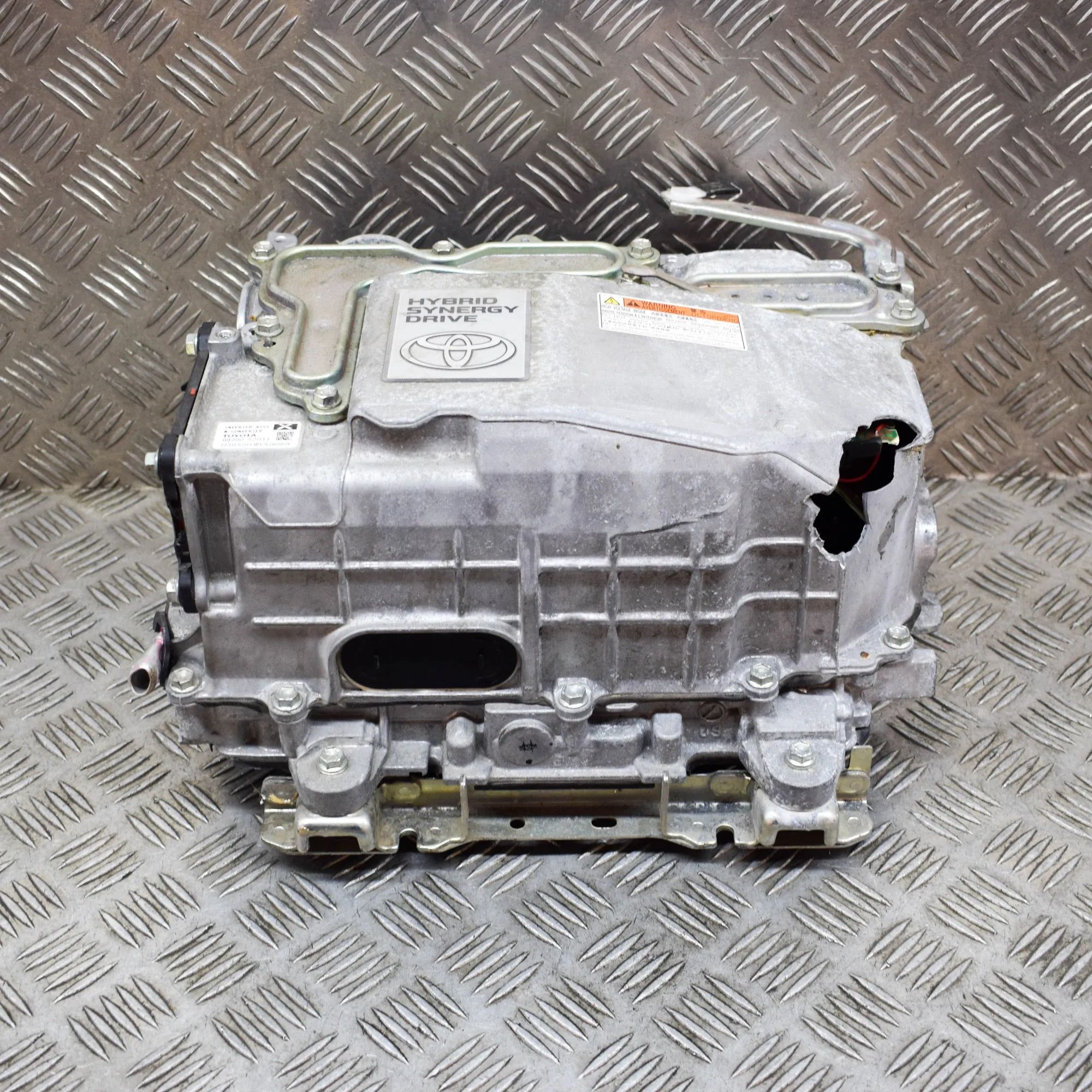 Toyota Yaris Inverter