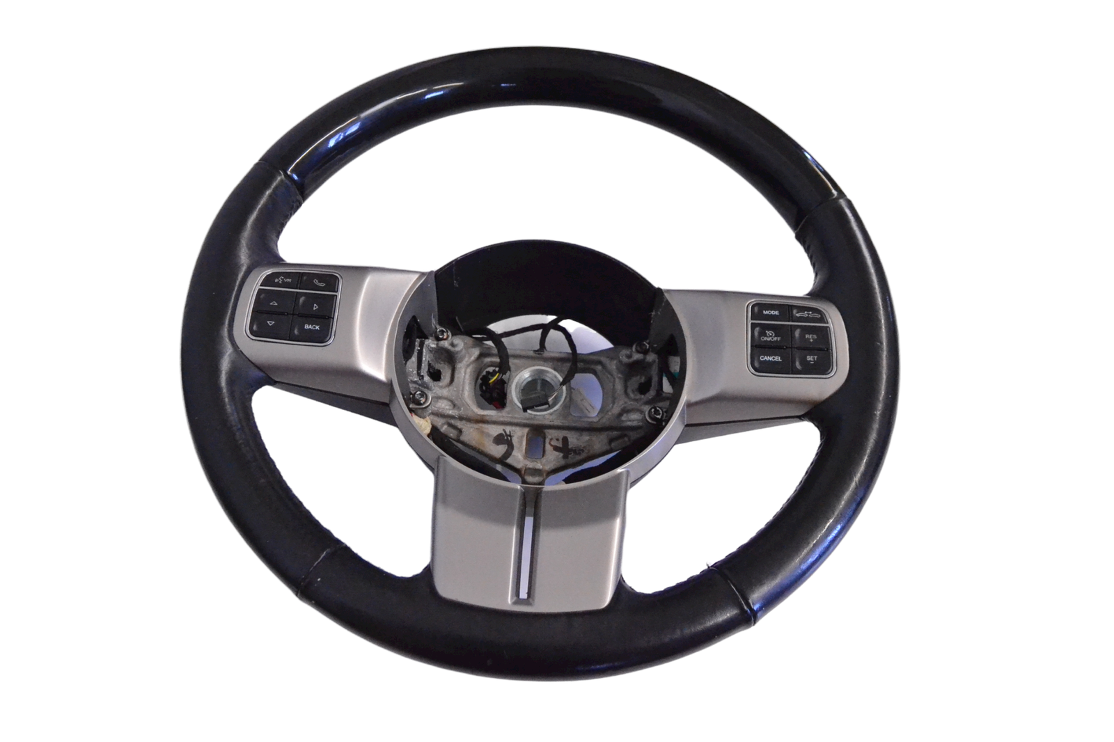 Jeep Grand Cherokee (WK) steering wheel