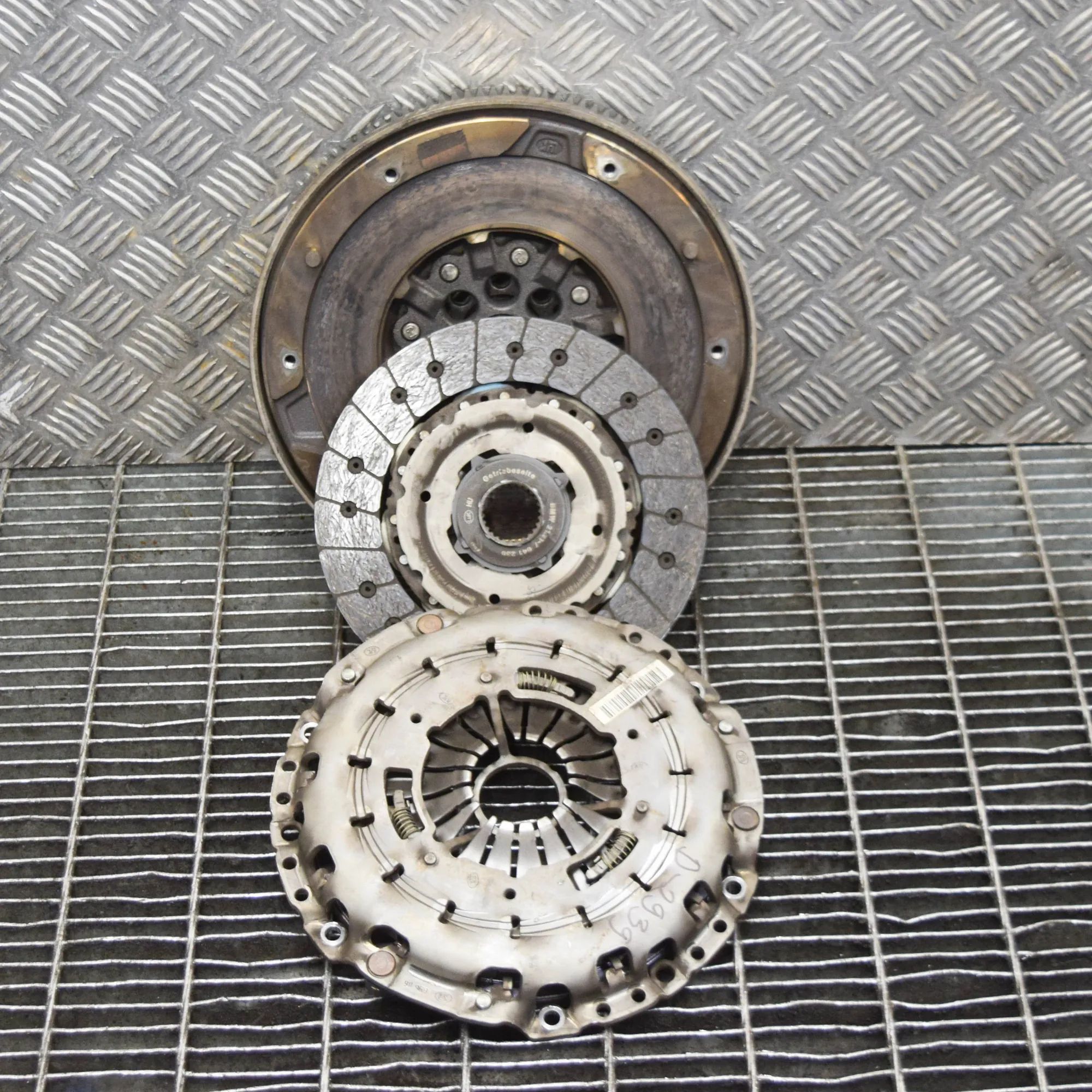 BMW 2 (F22 / F23) kytkinsarja Clutch kit — BMW 2 SERIES COUPE (F22, F87) (201...