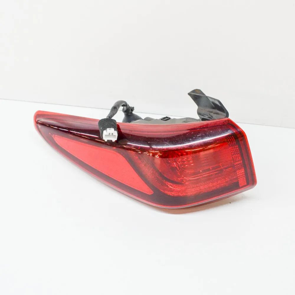 Hyundai Kona Rear Left Tail Light Rear Left Tail Light — HYUNDAI KONA (2017-...) ...
