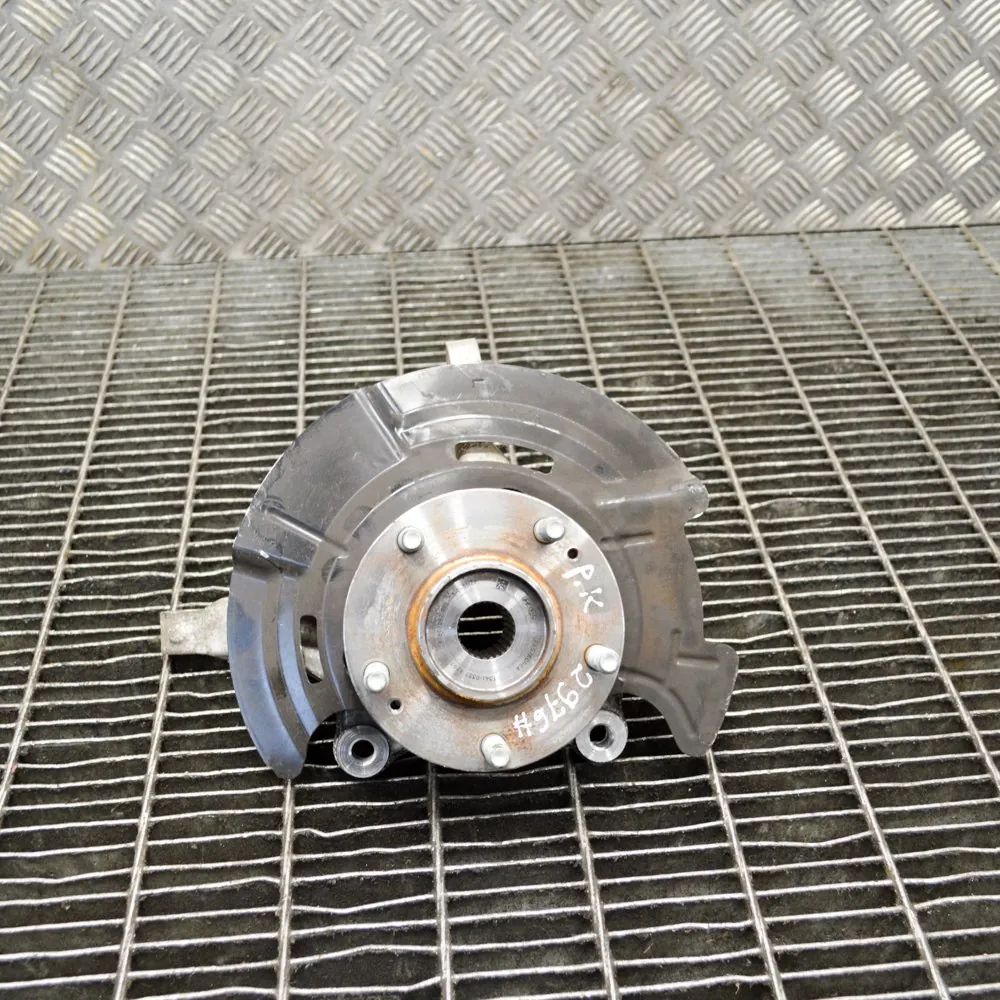 Hyundai Ioniq Front Left Wheel Hub Front Left Wheel Hub — HYUNDAI IONIQ (AE) (2016...