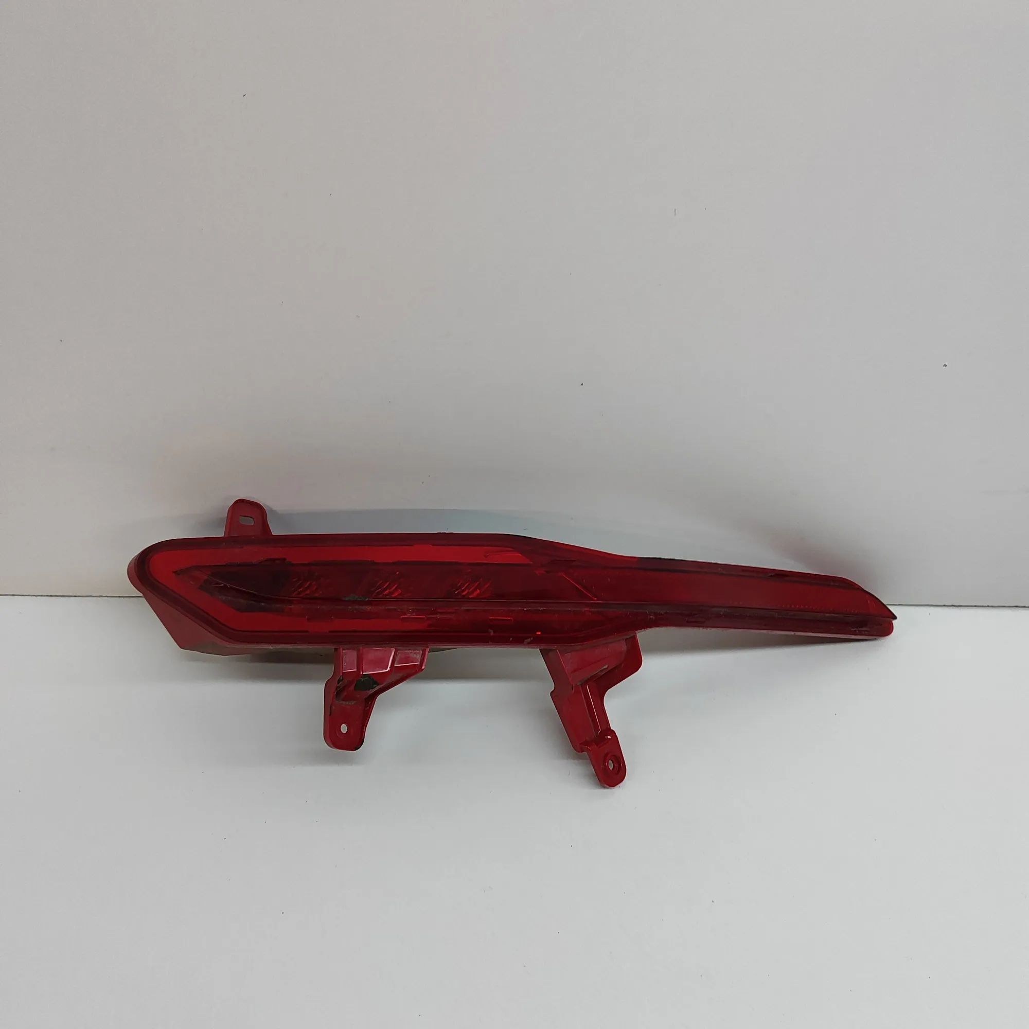 Kia EV6 Rear Right Fog Light Rear Right Fog Light — KIA EV6 (CV) (2021-...) ...