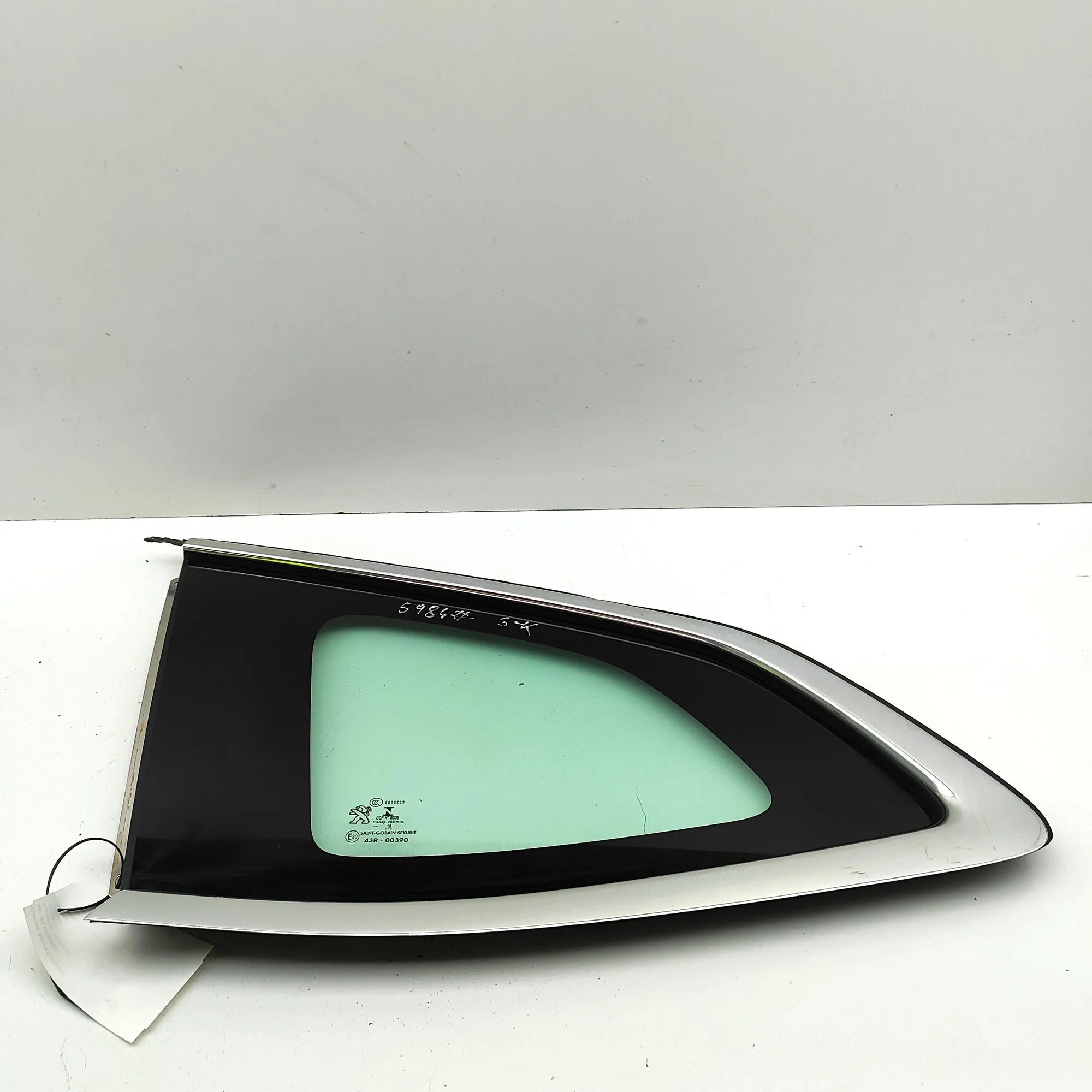 Peugeot 508 Rear Left Quarter Window Rear Left Quarter Window — PEUGEOT 508 (SW II) ...