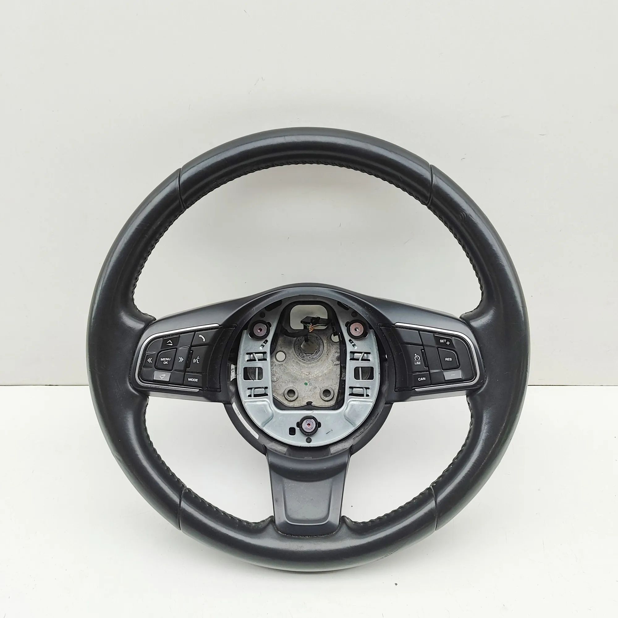 Jaguar XE steering wheel Steering Wheel — JAGUAR XE (X760) (2015-...) — ...