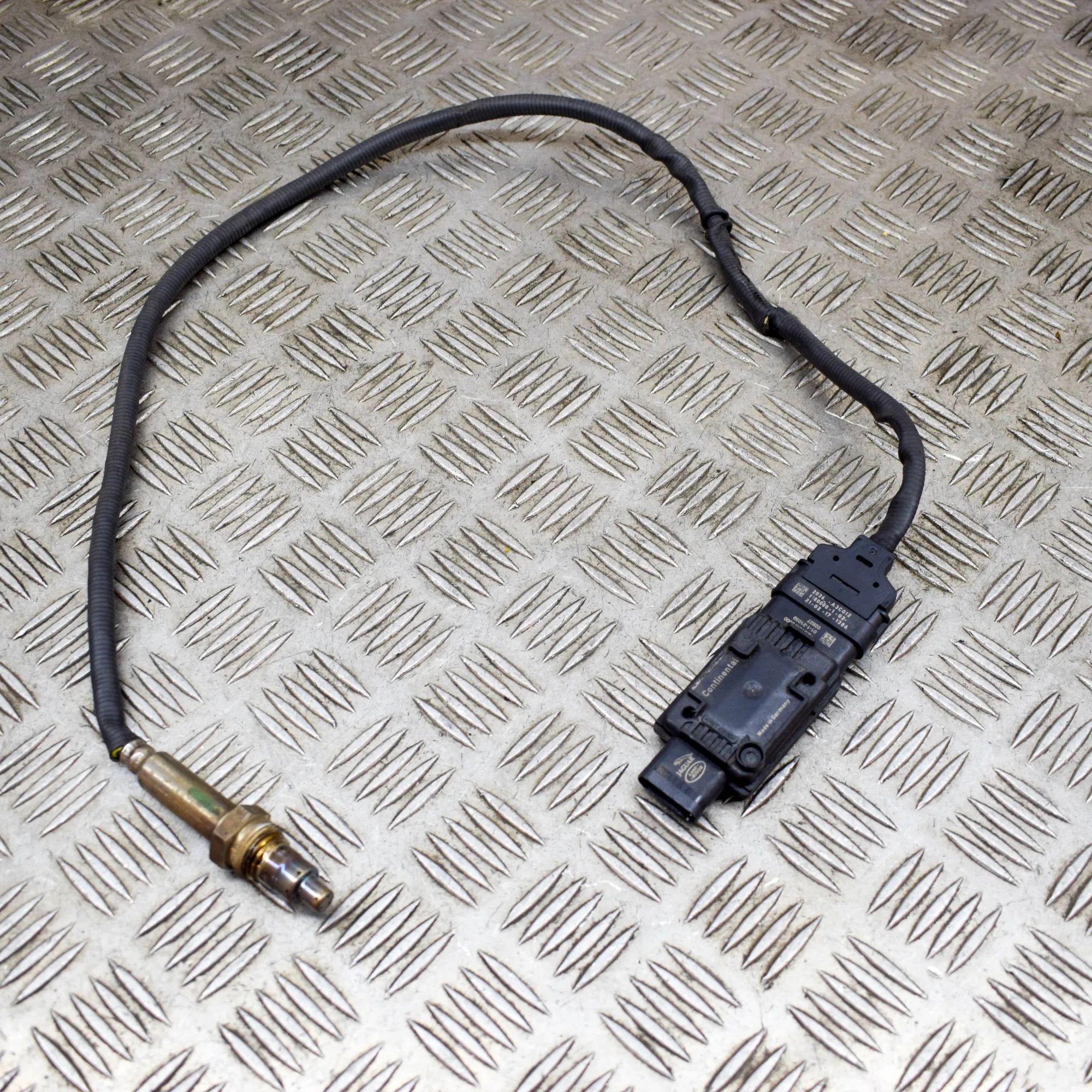 Land Rover Discovery Lambda Oxygen Sensor Lambda Oxygen Sensor — LAND ROVER DISCOVERY (V ...