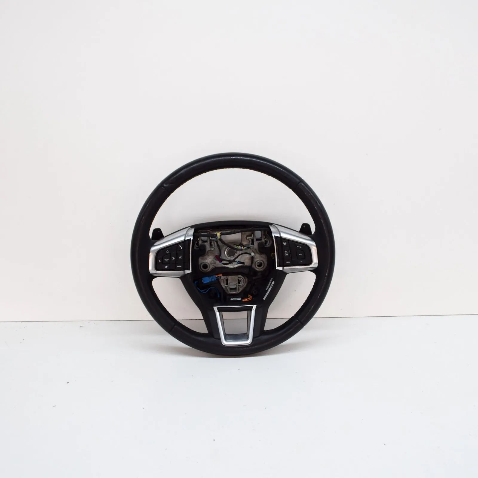 Land Rover Discovery Sport steering wheel Steering Wheel — LAND ROVER DISCOVERY SPORT (L5...