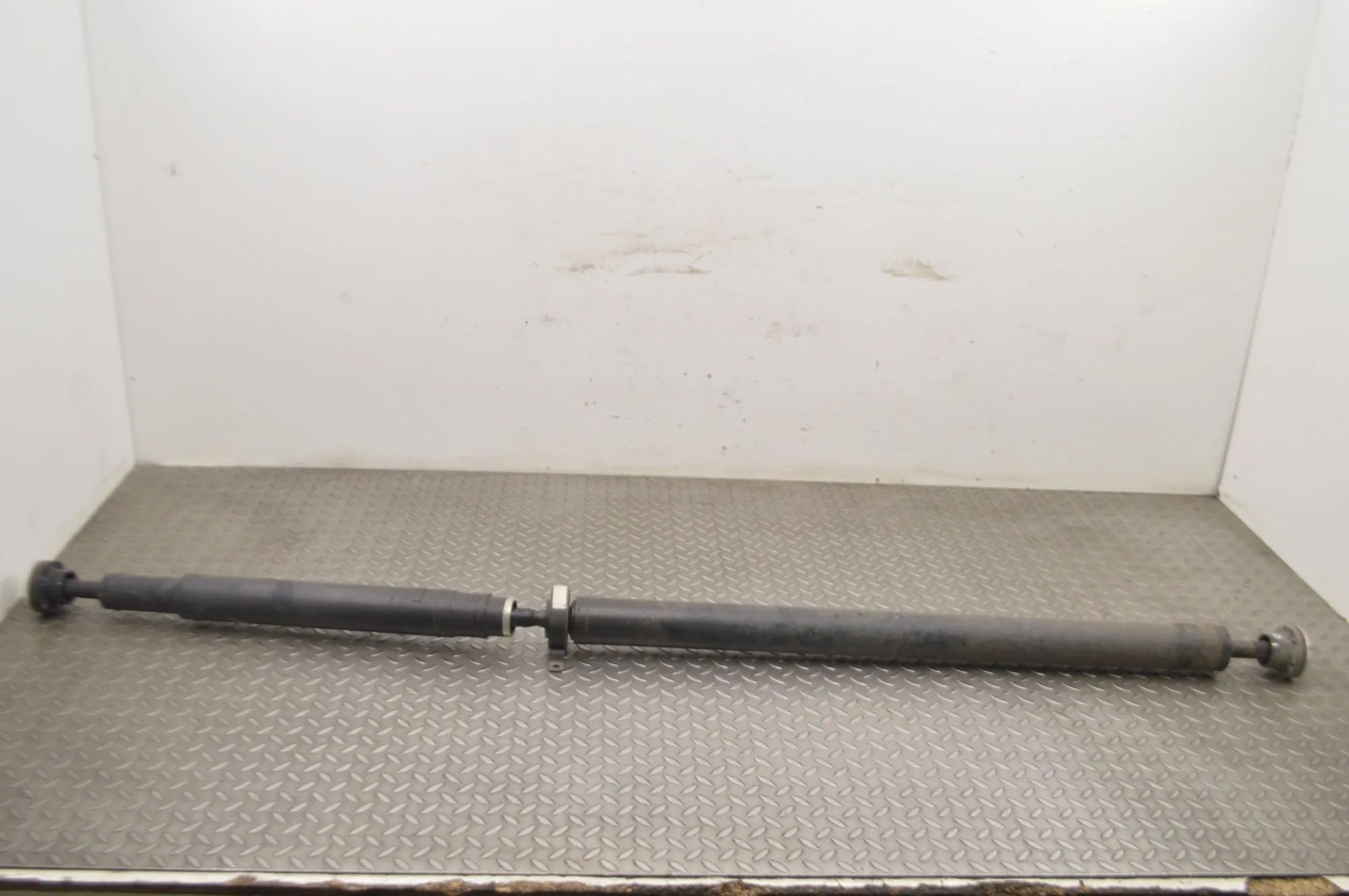 Land Rover Range Rover Evoque Propshaft Propshaft — LAND ROVER RANGE ROVER EVOQUE (L538...
