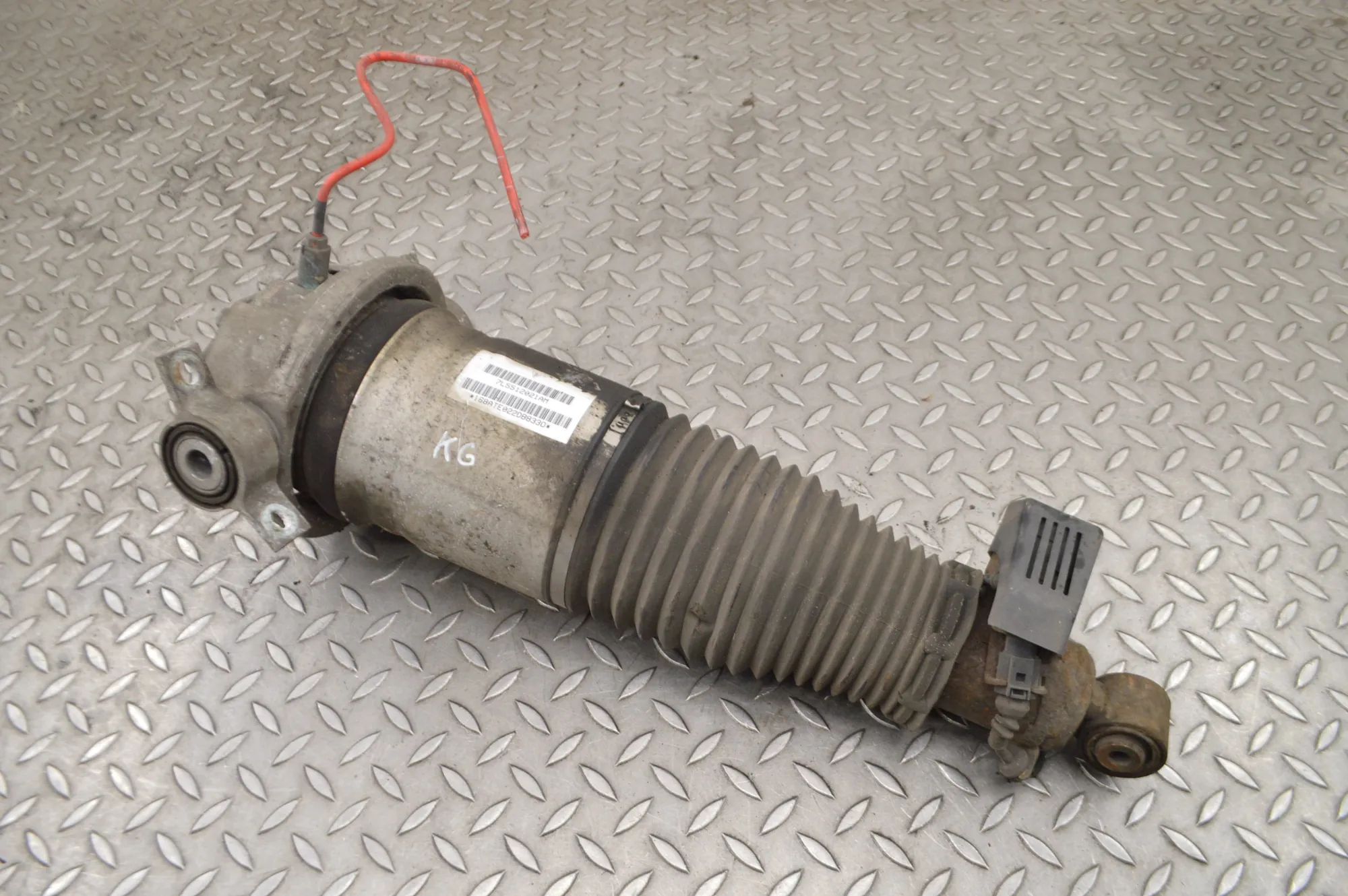 Porsche Cayenne Rear Left Air Shock Absorber Rear Left Air Shock Absorber — PORSCHE CAYENNE ...