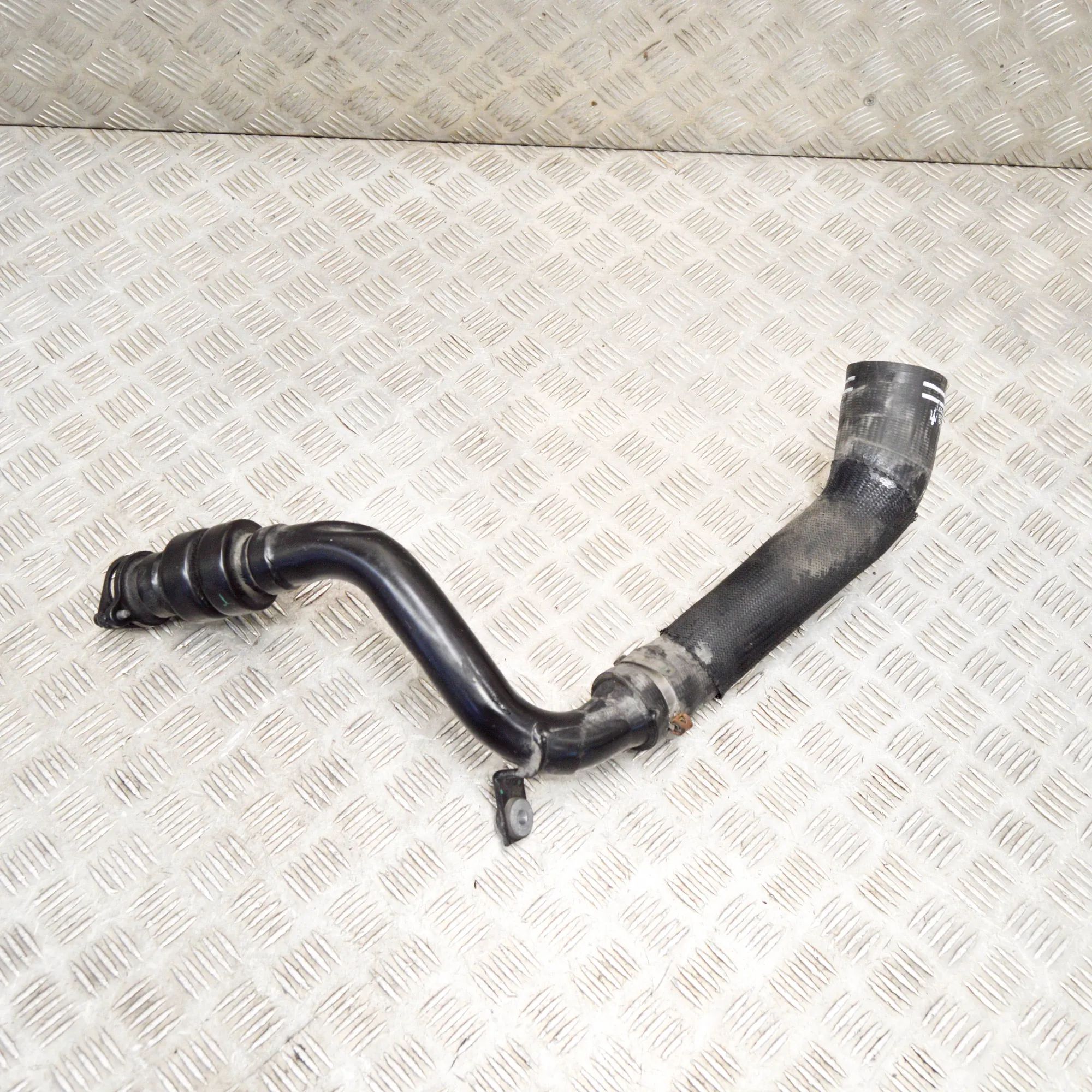 Maserati Ghibli Intercooler Hose Pipe Intercooler Hose Pipe — MASERATI GHIBLI (M157) ...